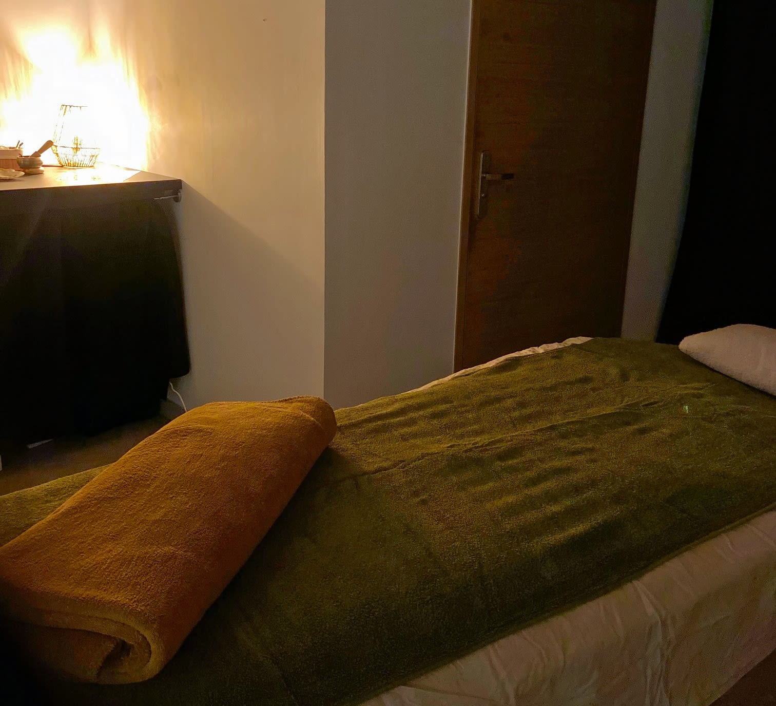 Espace beauté et bien être - Coiffure Hyères - Espace beauté et bien être - Photo Galerie - OneBooking