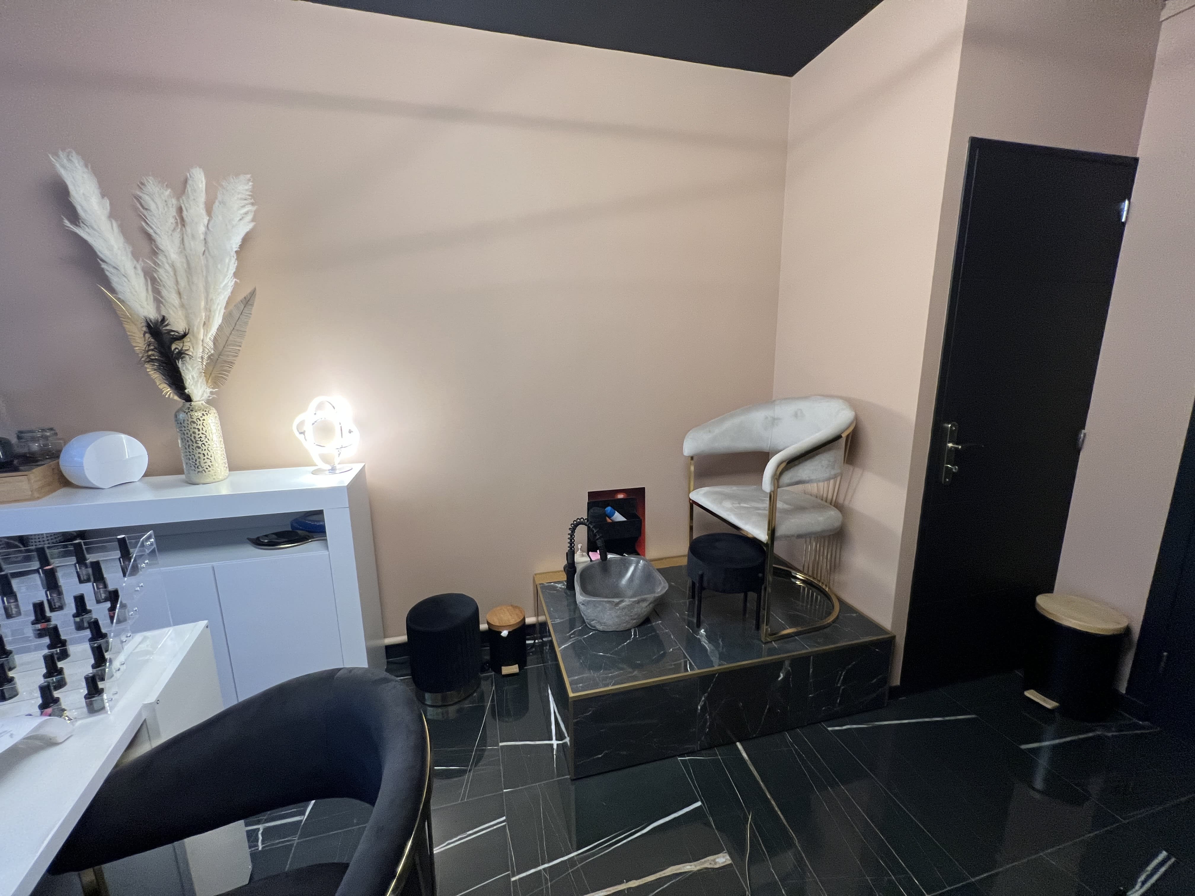CILS DE REVE AHLAMCAMIL - Institut de beauté Agen - CILS DE REVE AHLAMCAMIL - Photo Galerie - OneBooking