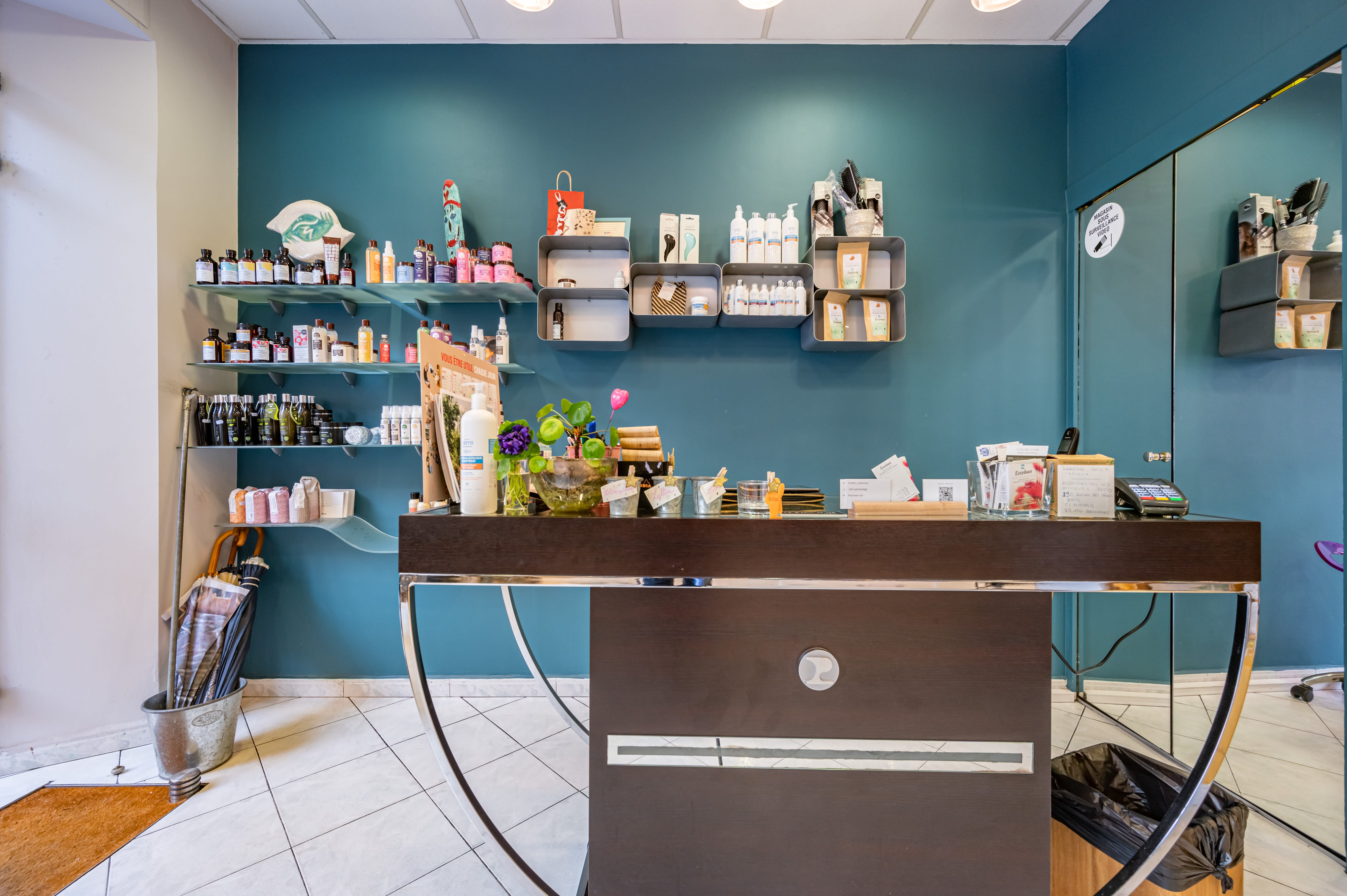 Esteban Coiffure - Coiffure Le Golfe Juan - Esteban Coiffure - Photo Galerie - OneBooking