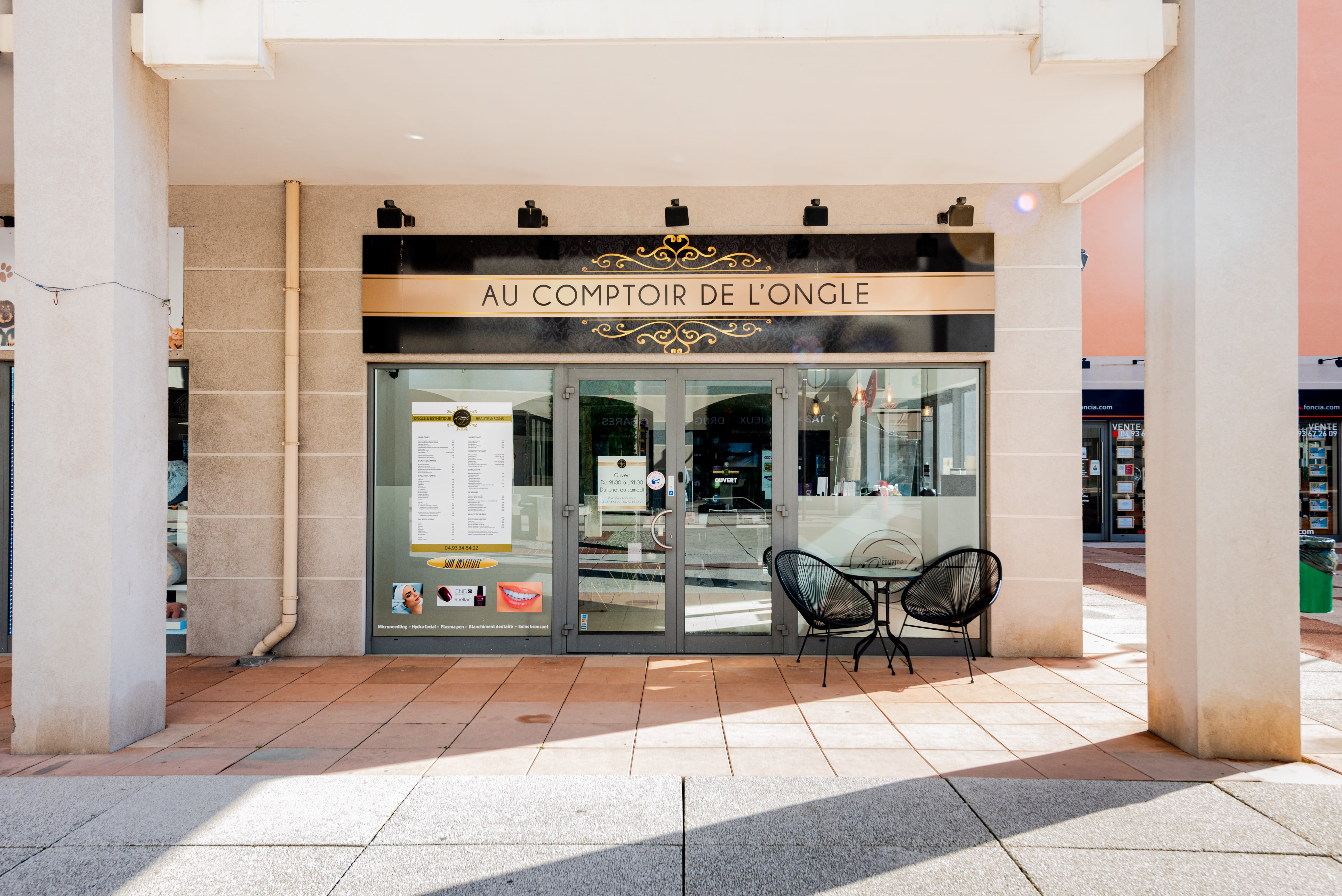 Au Comptoir de l'Ongle - Institut de beauté Antibes - Photo de couverture - OneBooking