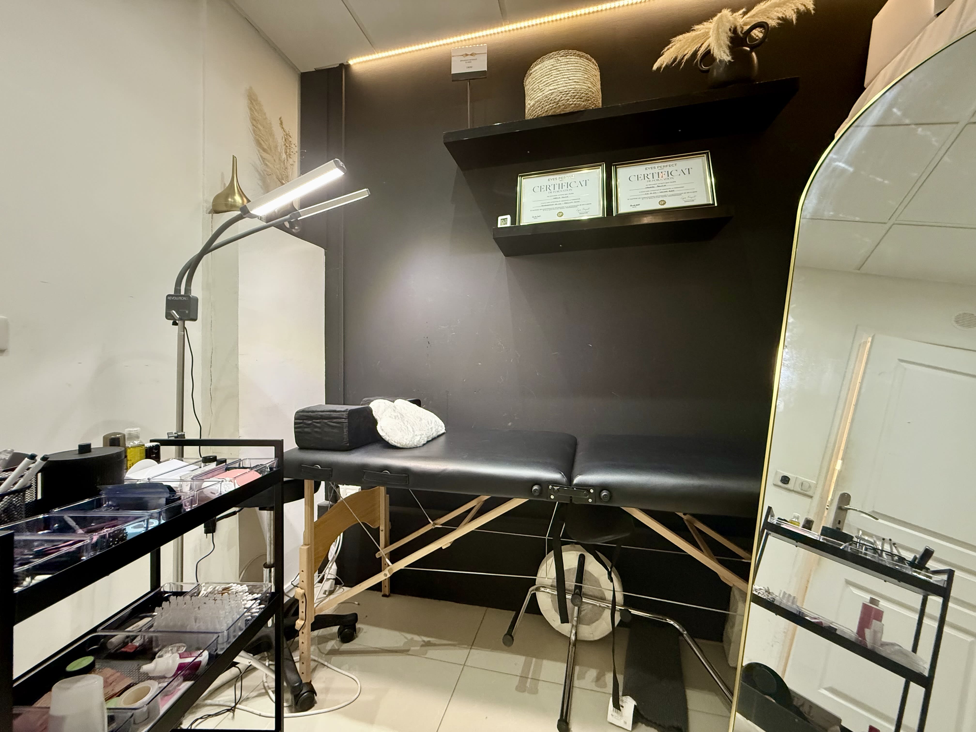 Khomsa | Concept Store & Beauty - Institut de beauté Cannes - Khomsa | Concept Store & Beauty - Photo Galerie - OneBooking