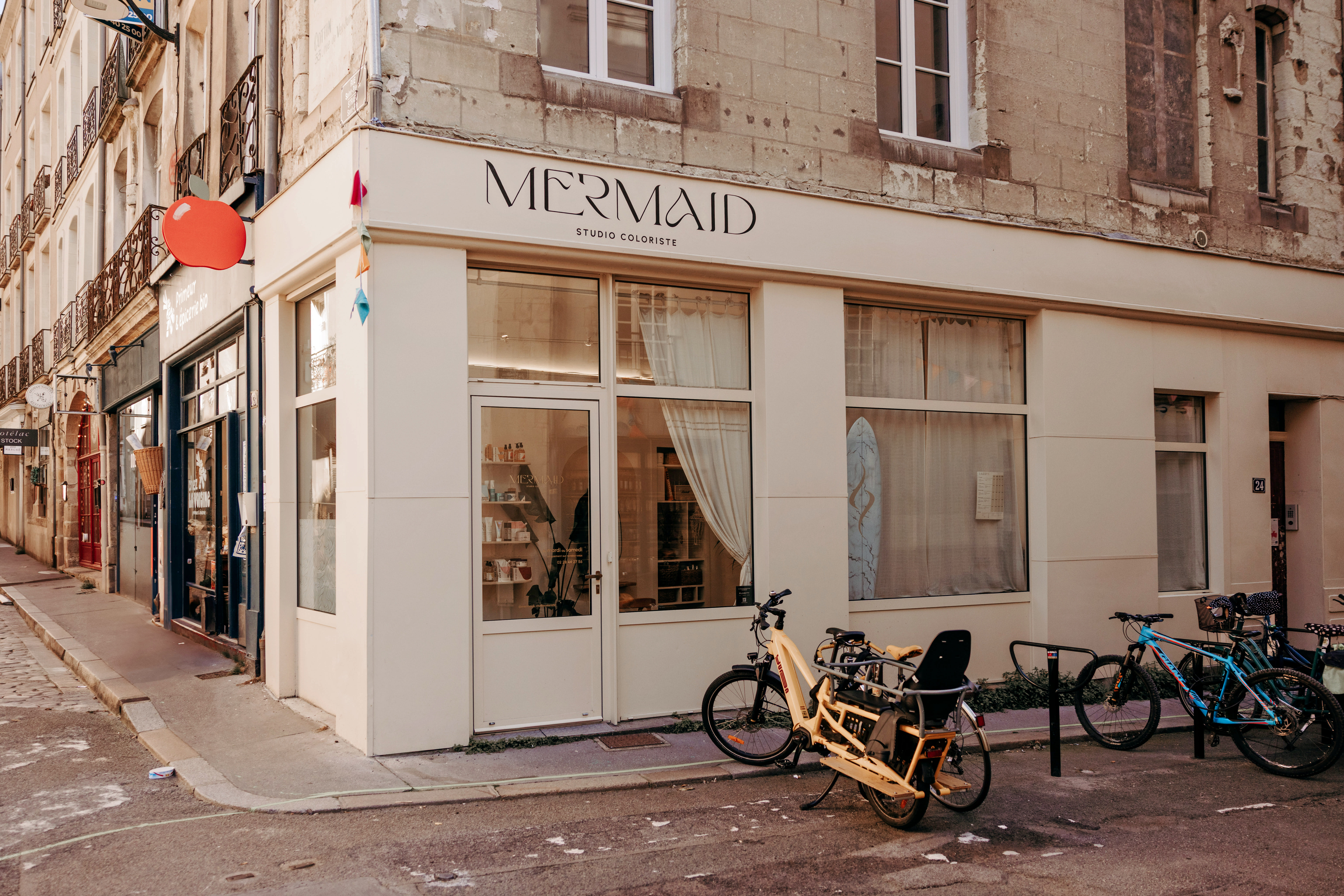 Mermaid - Coiffure Nantes - Mermaid - Photo Galerie - OneBooking