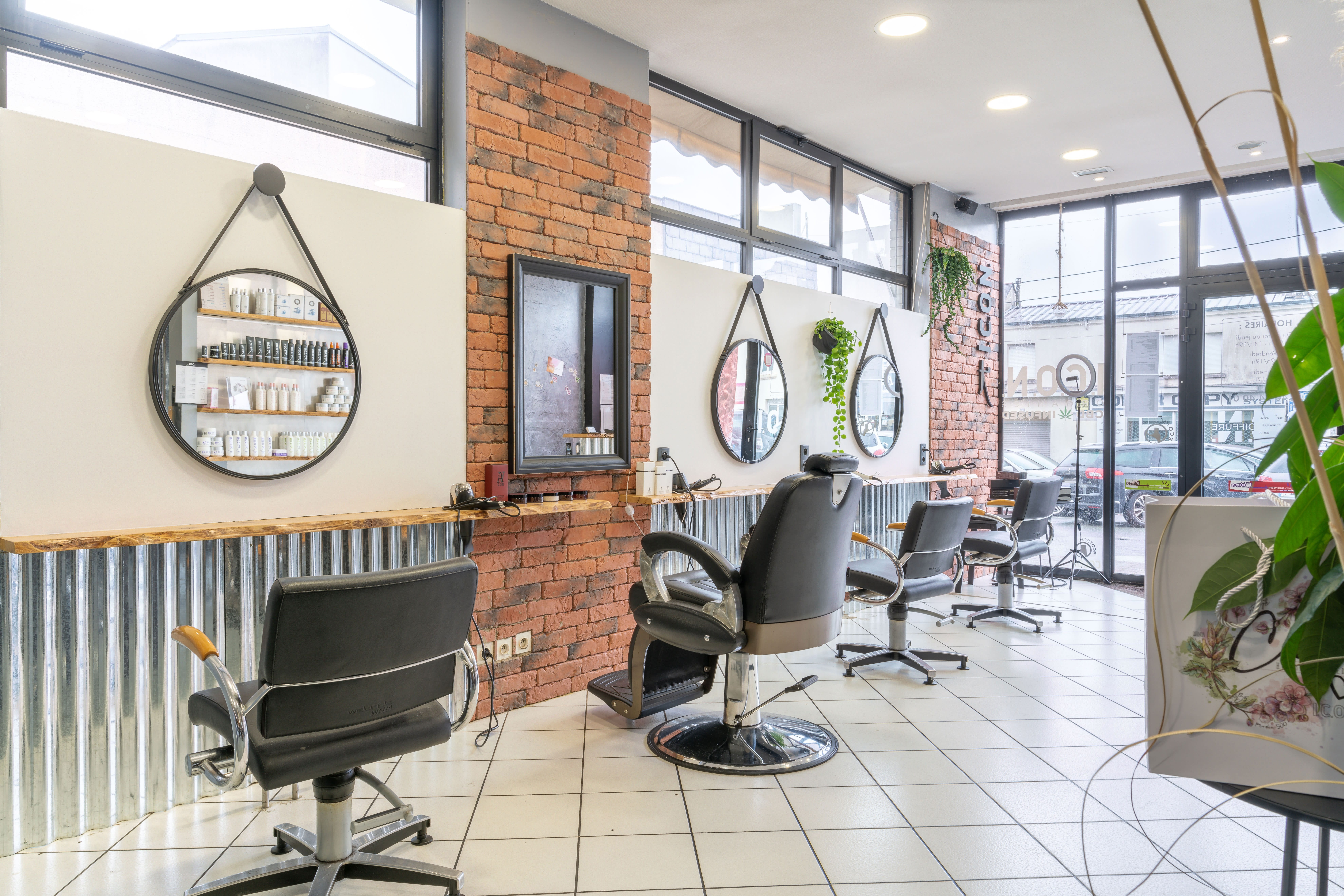 Inter Coiffure - Institut de beauté Nantes - Inter Coiffure - Photo Galerie - OneBooking