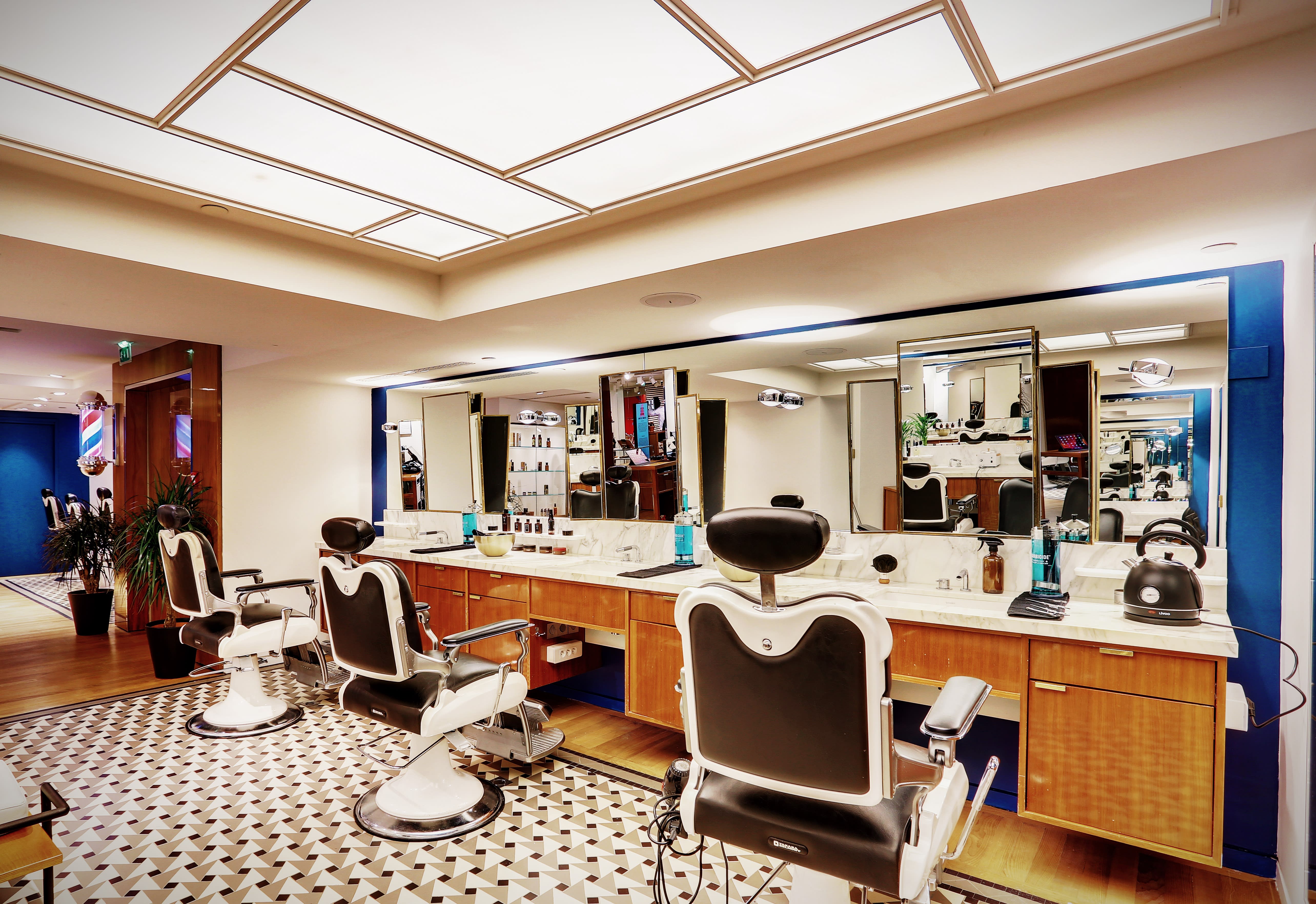 Barbologie - Barbier Paris - OneBooking