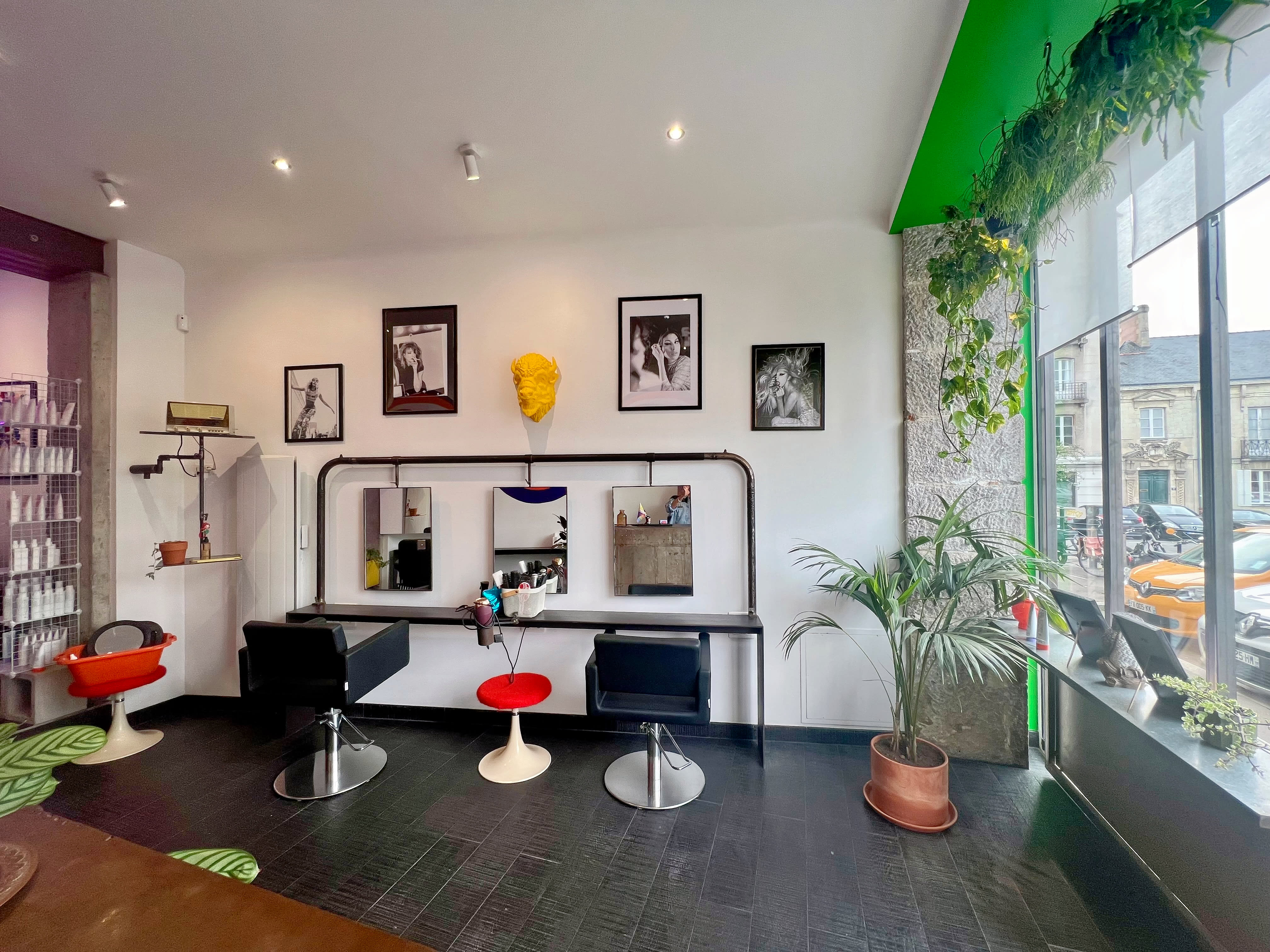 Johnny BIGOUDE - Coiffure Nantes - Johnny BIGOUDE - Photo Galerie - OneBooking