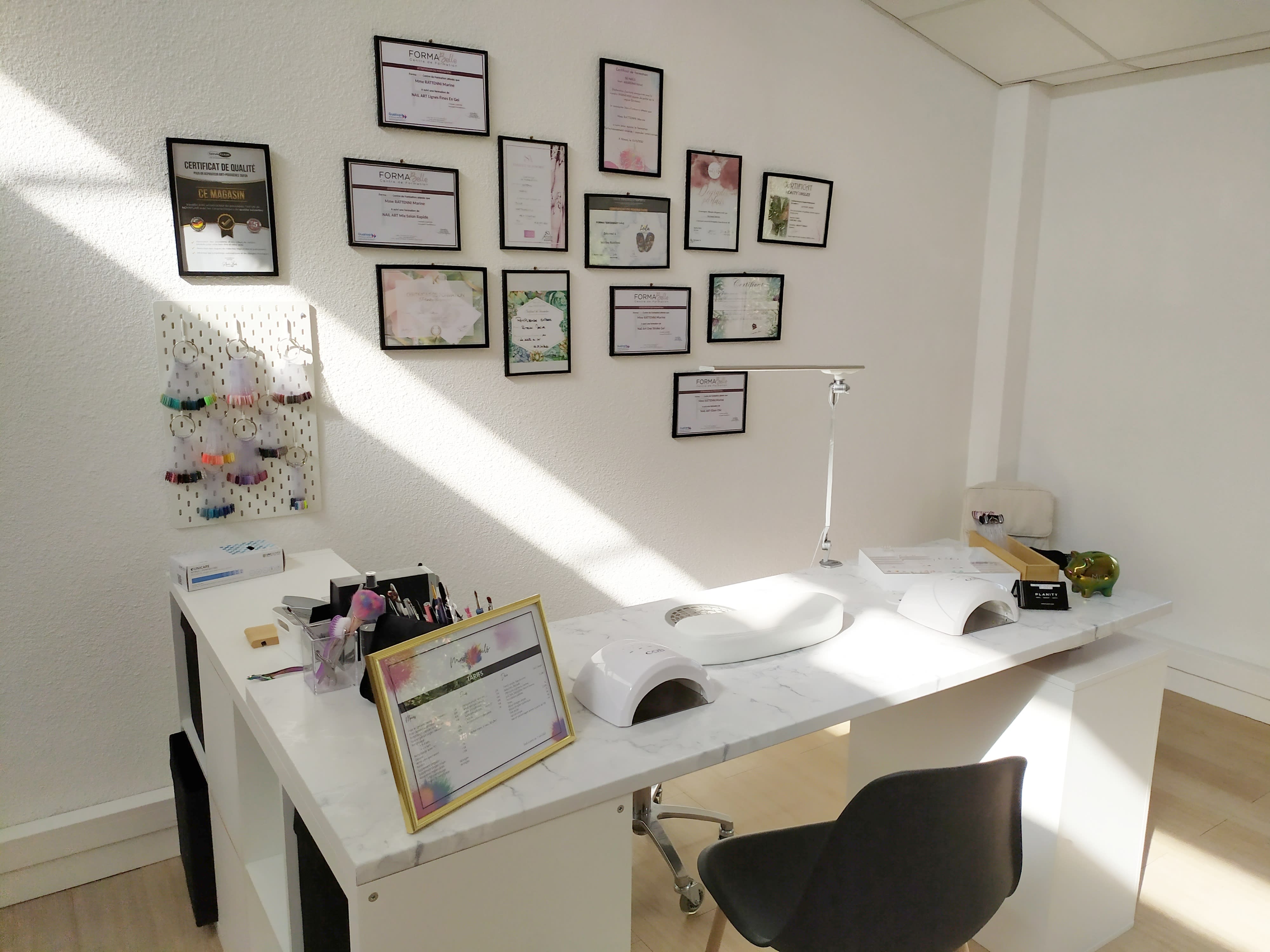 Mari'Nails - Onglerie Nîmes - OneBooking