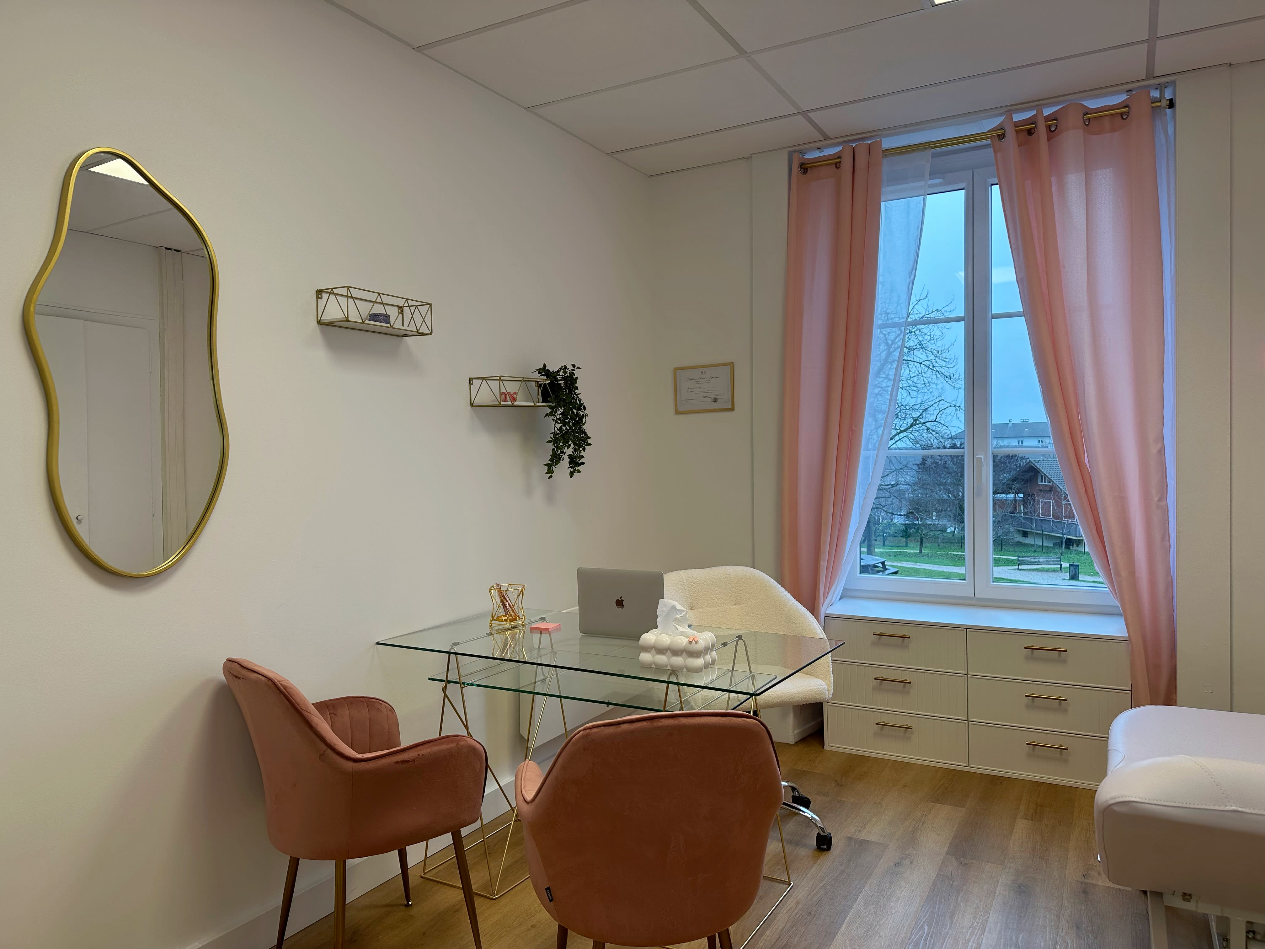 Skinity Institut