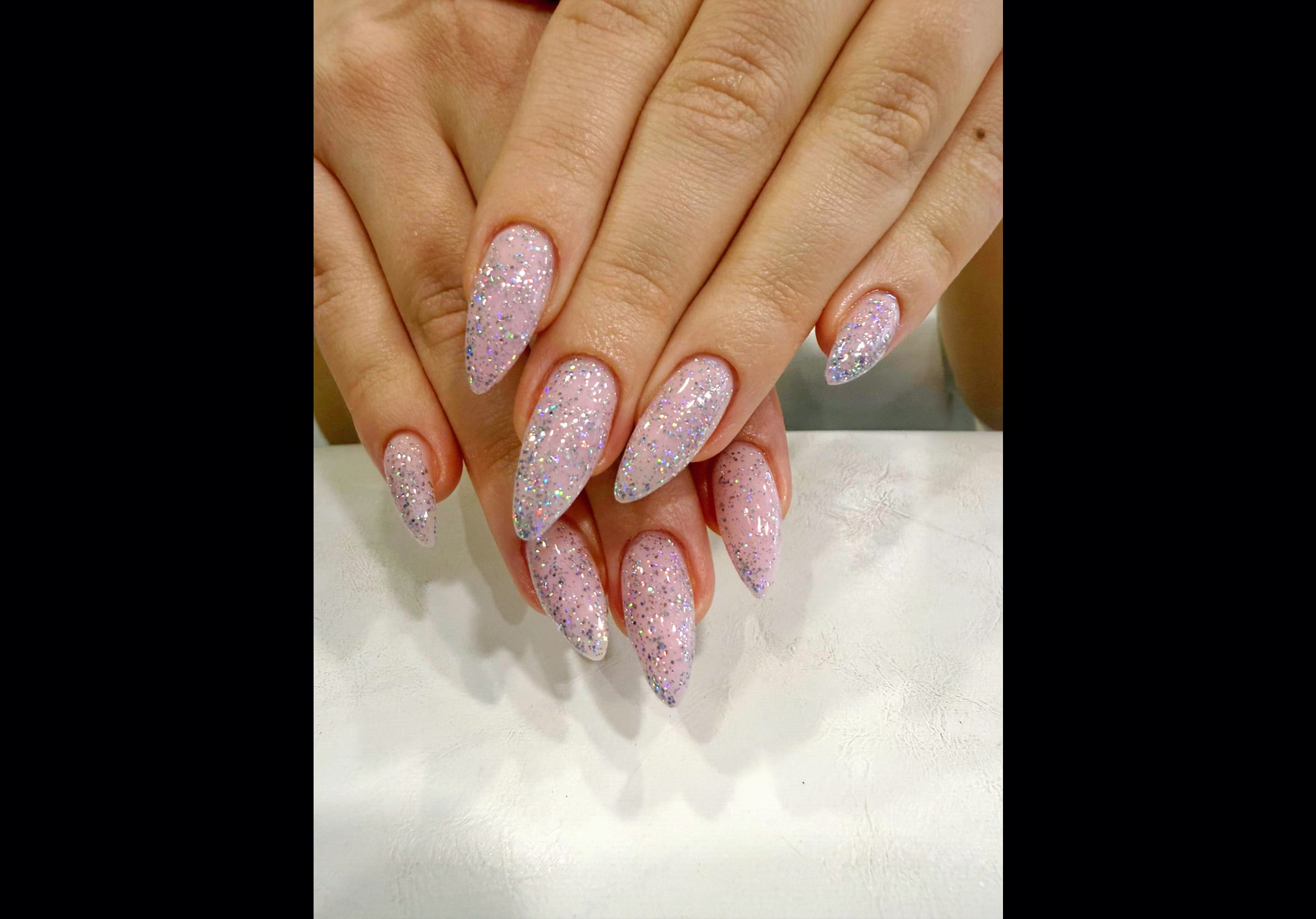 Angel Ongles - Sourcils & cils Nice - Angel Ongles - Photo Galerie - OneBooking