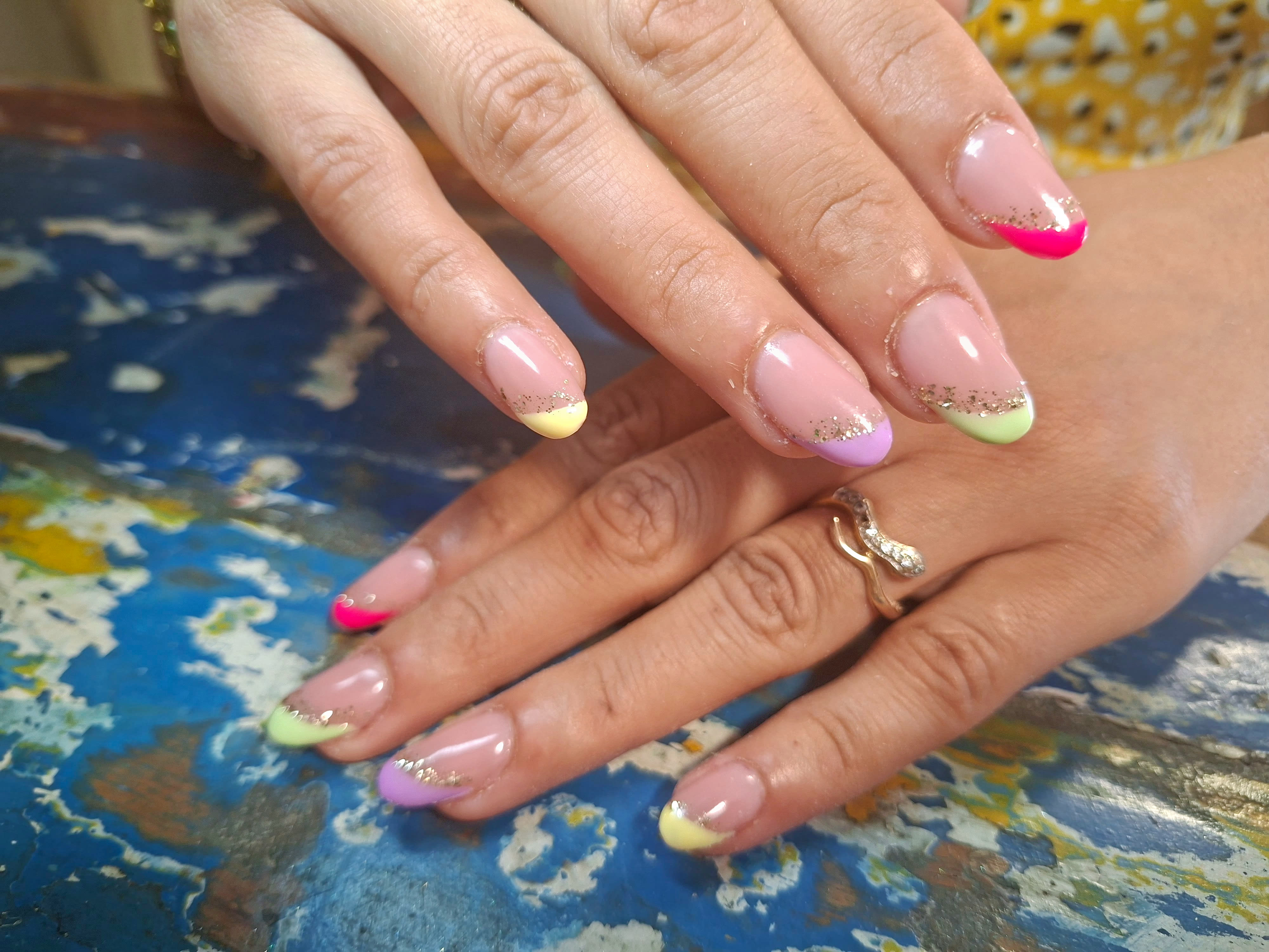 Divine Aux Doigts De Fee - Coiffure Alès - Divine Aux Doigts De Fee - Photo Galerie - OneBooking