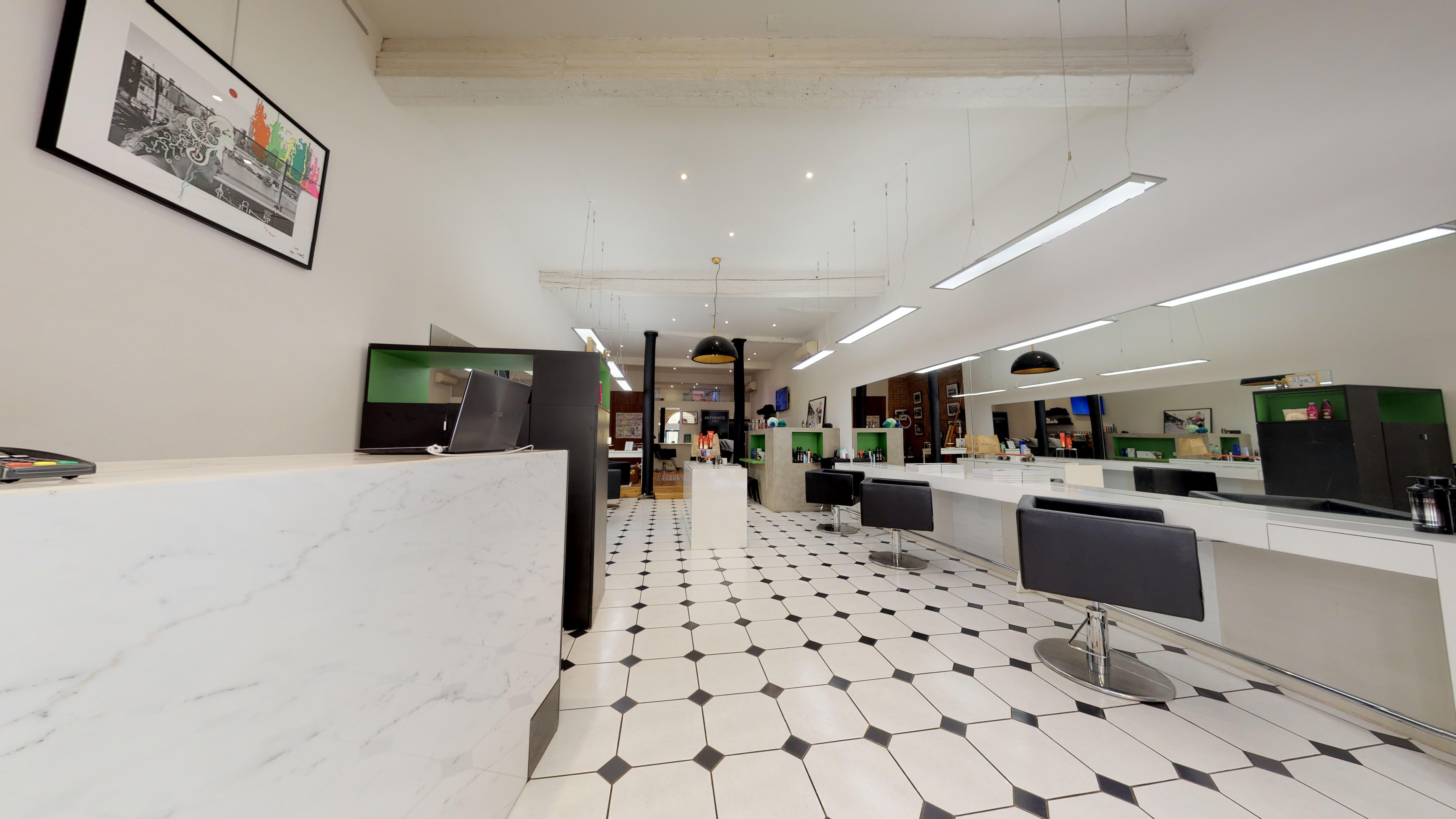 Authentic Coiffure - Carmes - Coiffure Toulouse - Authentic Coiffure - Carmes - Photo Galerie - OneBooking