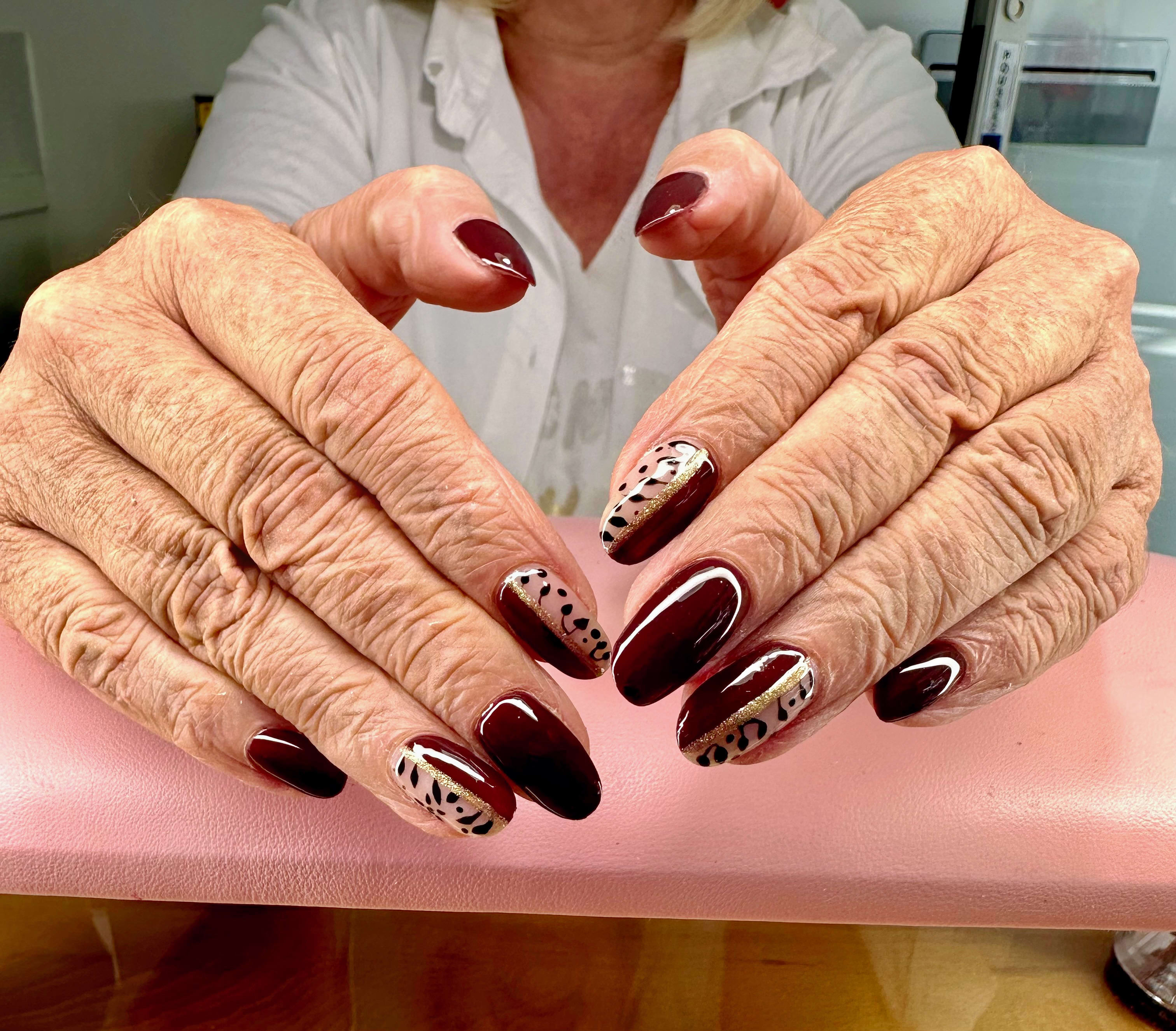 Blessed Nails Art - Coiffure Montpellier - Blessed Nails Art - Photo Galerie - OneBooking