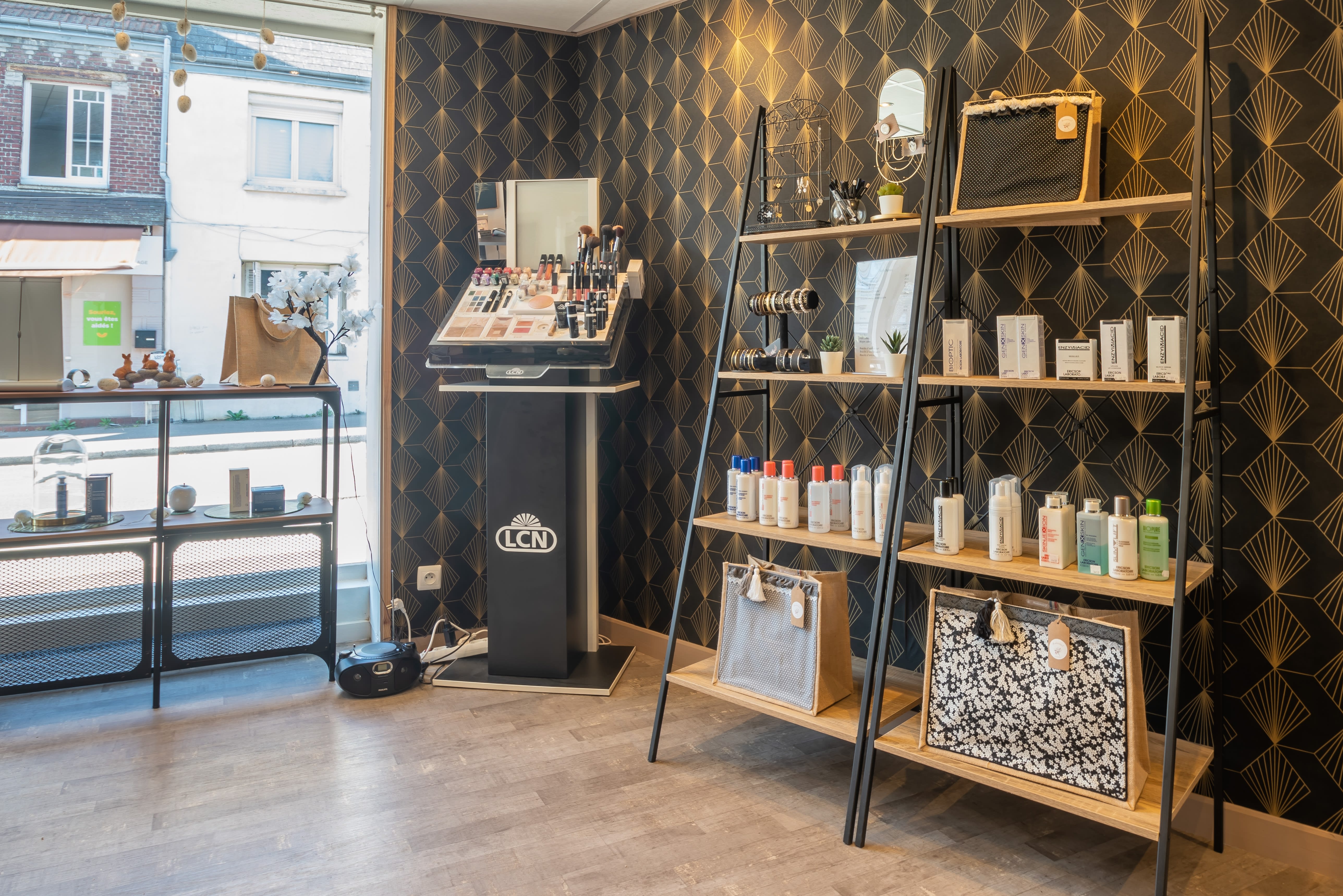 MBeauty - Onglerie Rouen - OneBooking