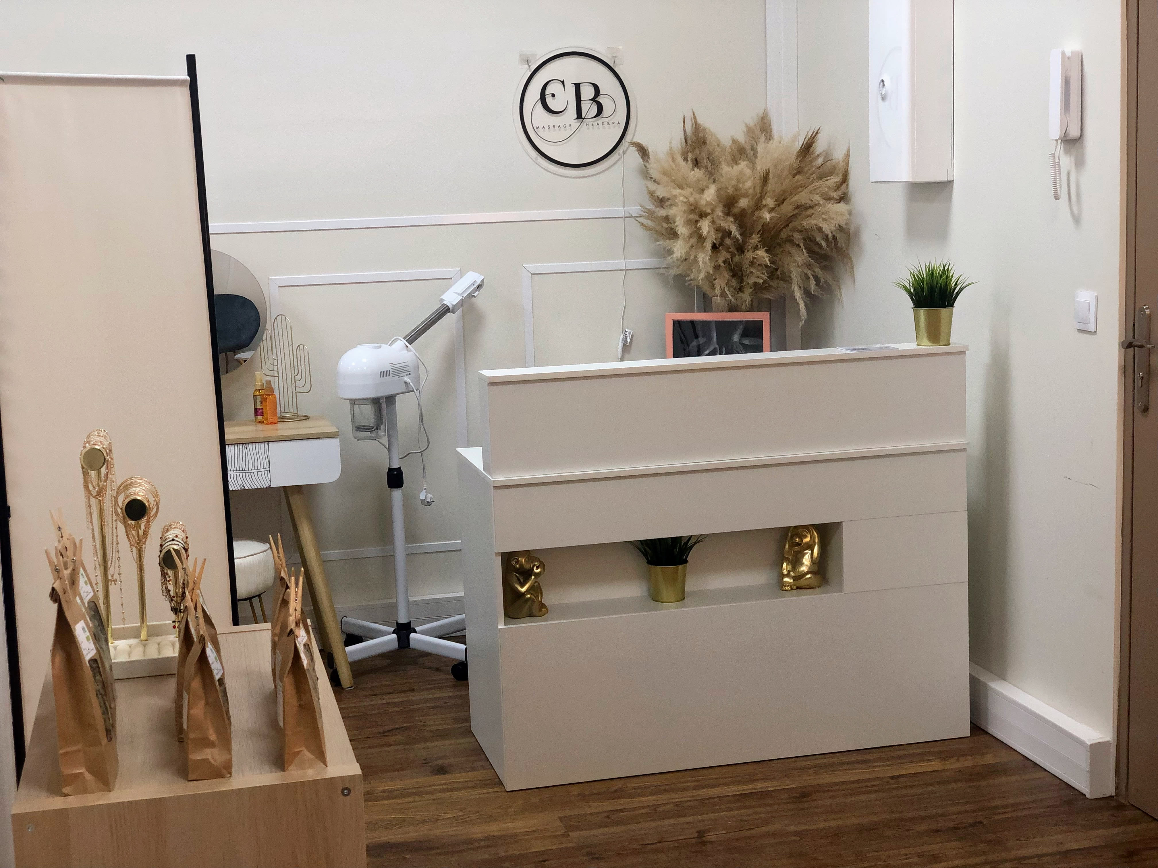 Cassandra Beauty & Massage