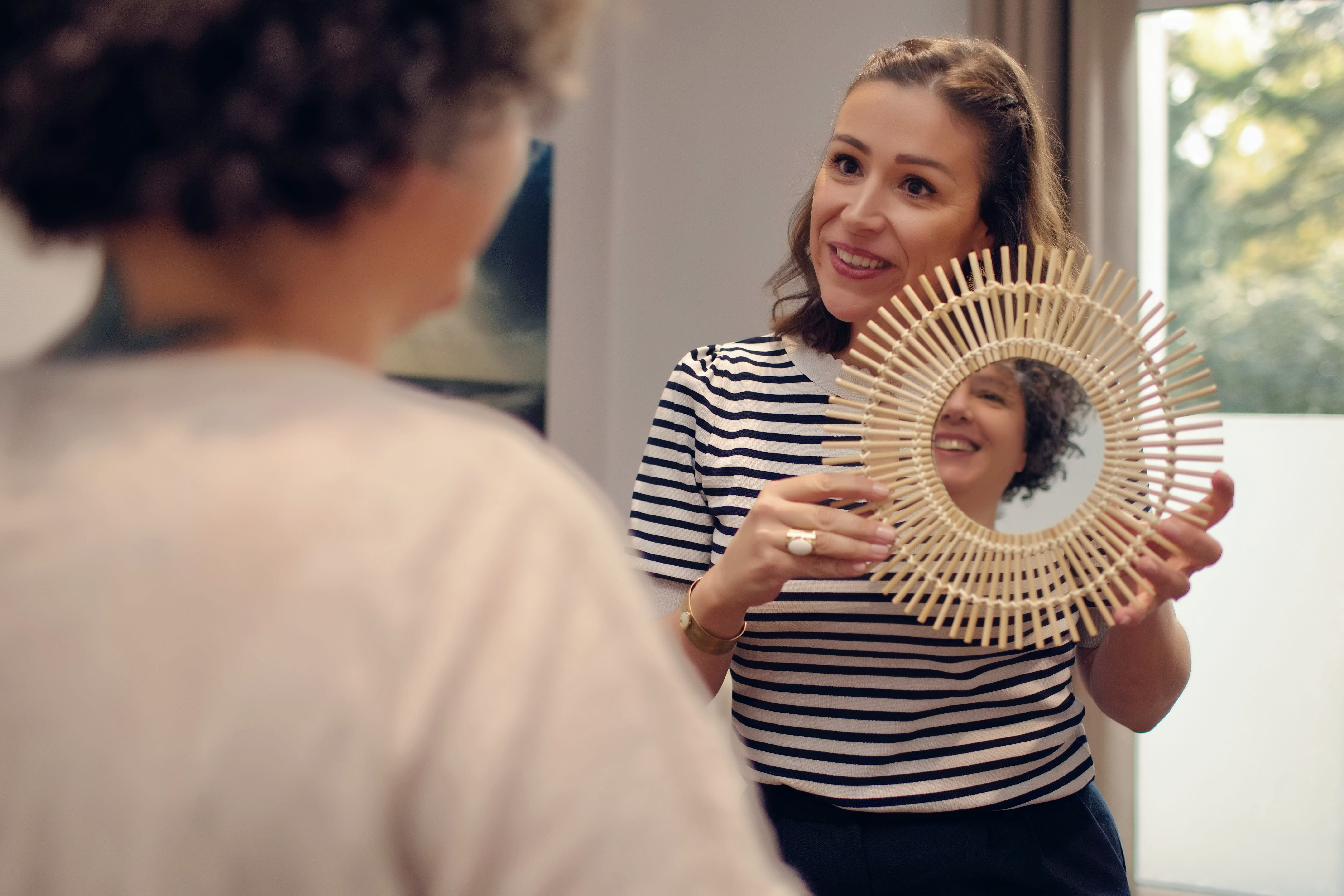 Marie Montassier - Révélatrice de votre Beauté - Sourcils & cils Tours - OneBooking