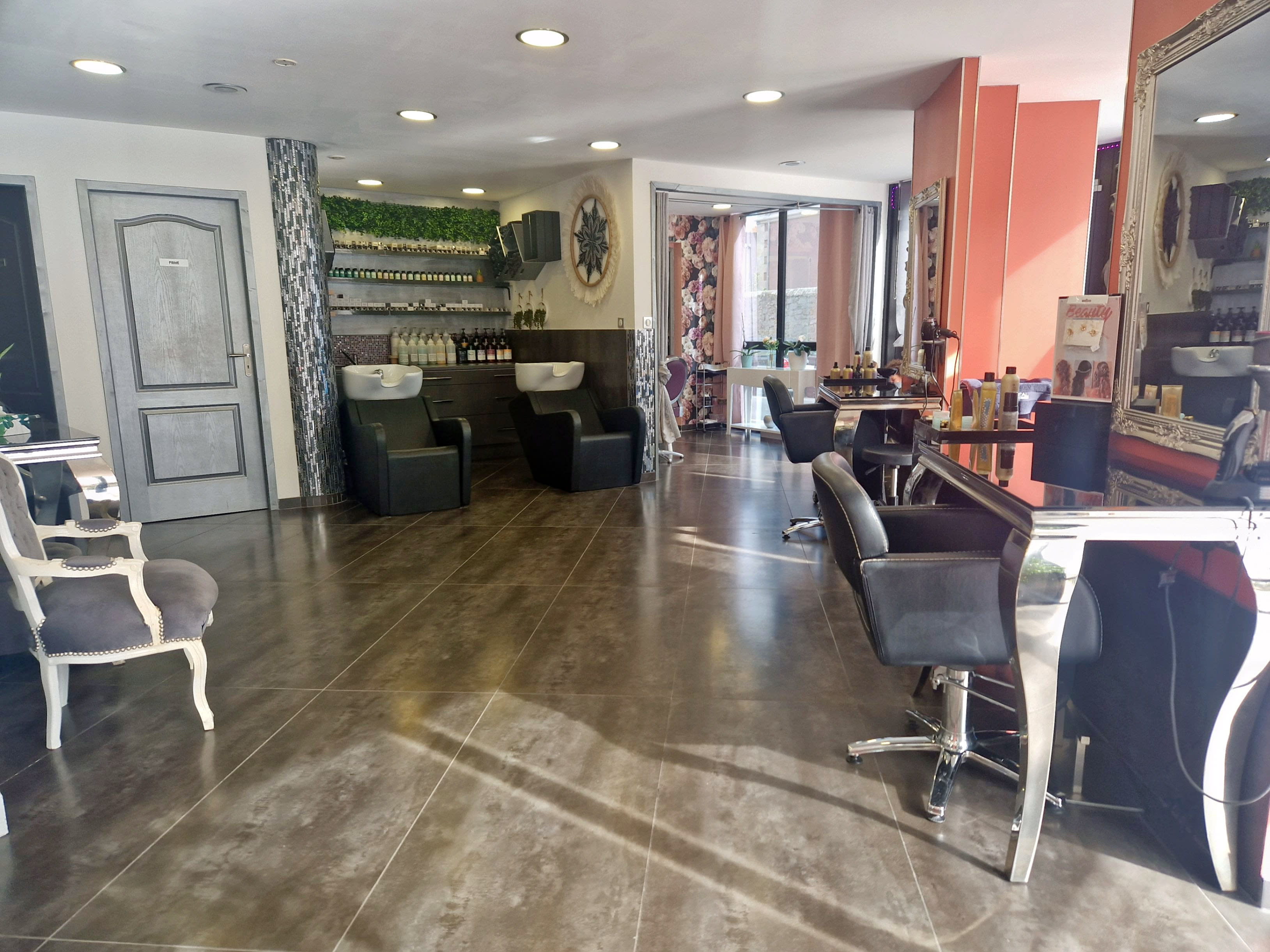 KAMELEON - Esthecoiff’ - Coiffure Narbonne - Photo de couverture - OneBooking