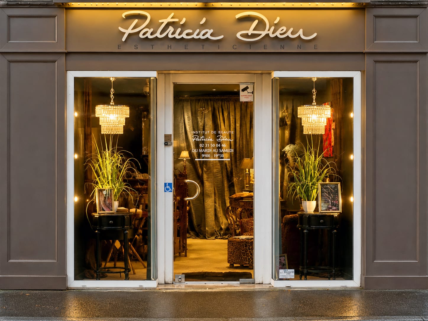 Patricia & Sarah Dieu - Onglerie Caen - OneBooking