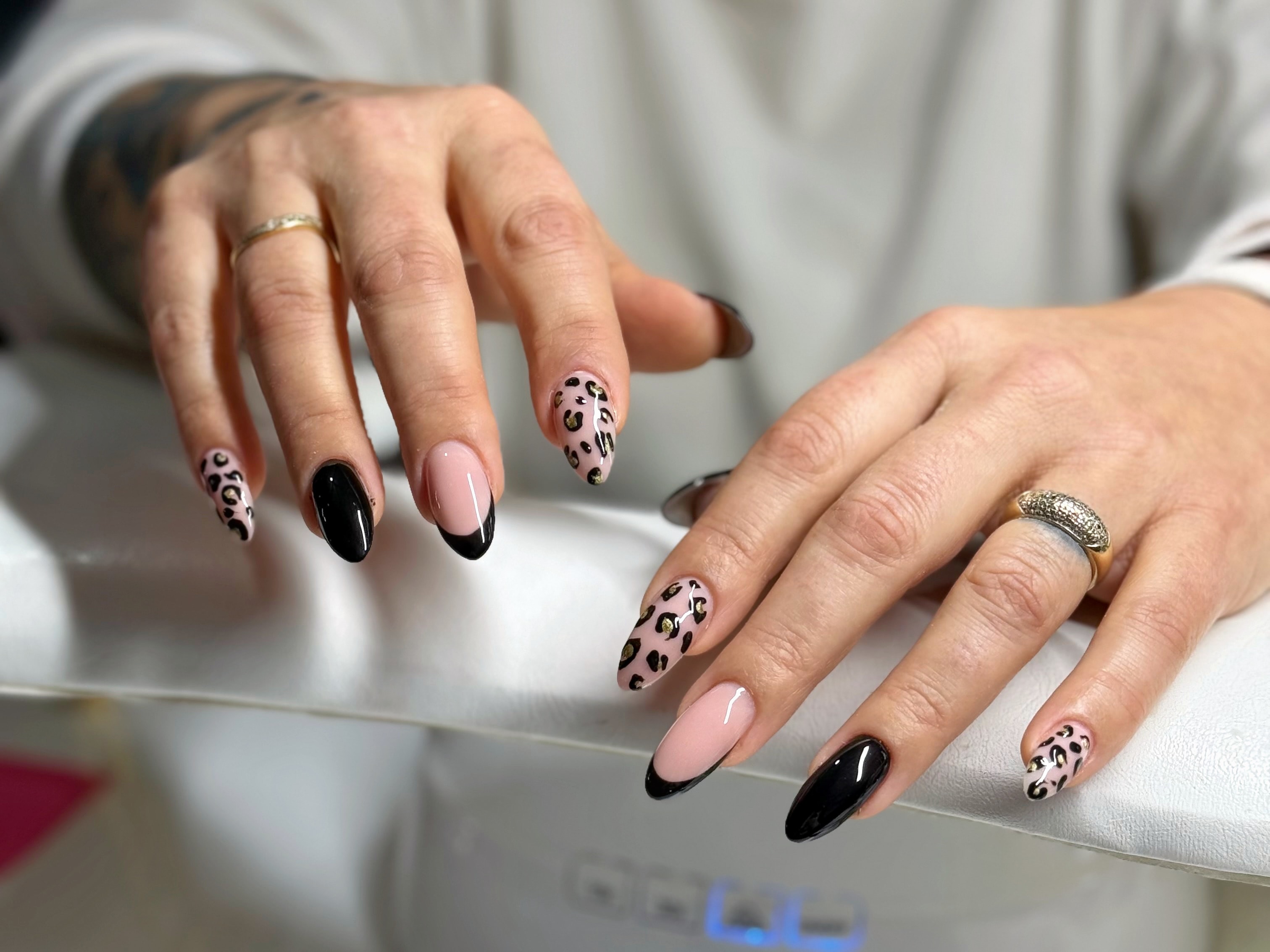 Gl Nails - Coiffure Alès - Gl Nails - Photo Galerie - OneBooking