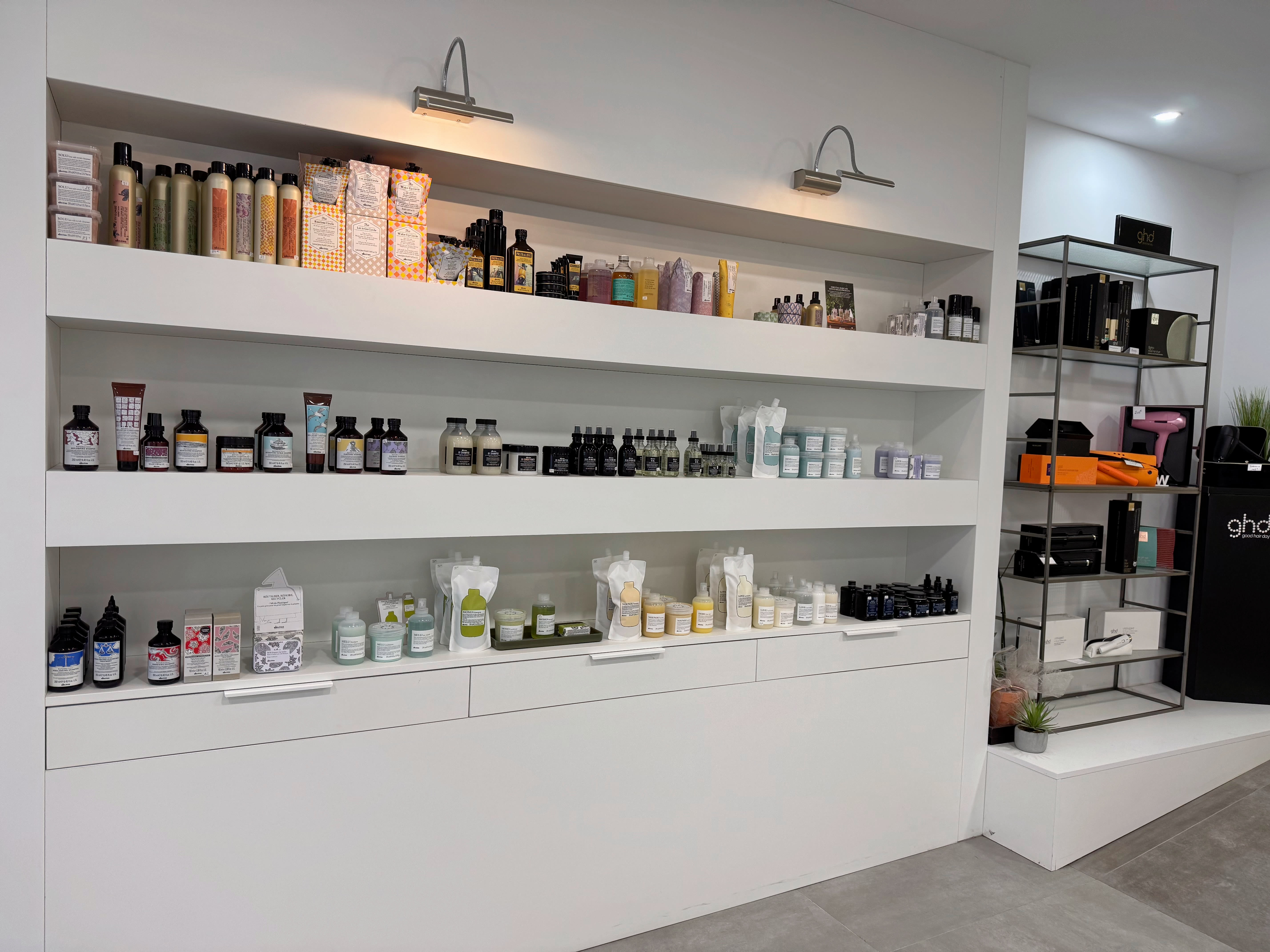 Le Salon - Coiffure Alès - Le Salon - Photo Galerie - OneBooking