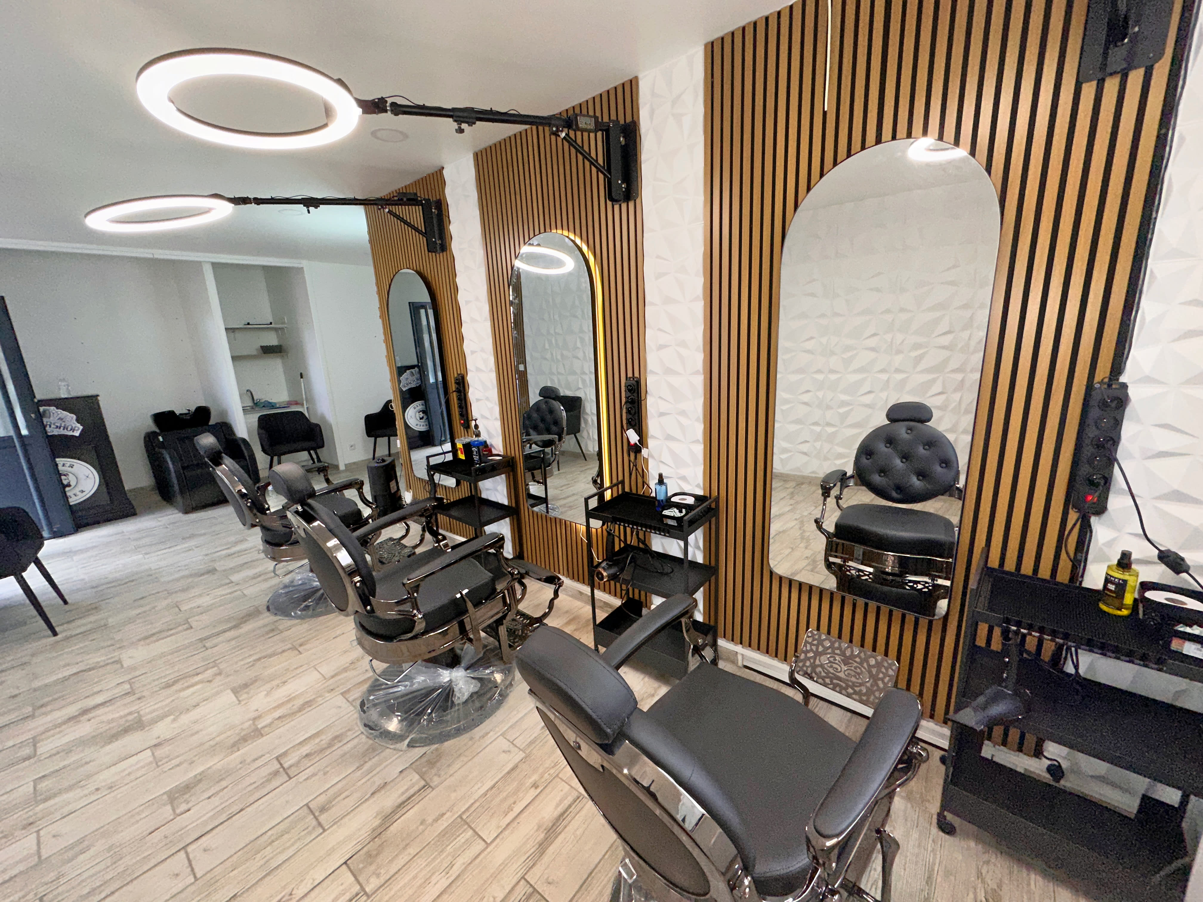 Mister Barber