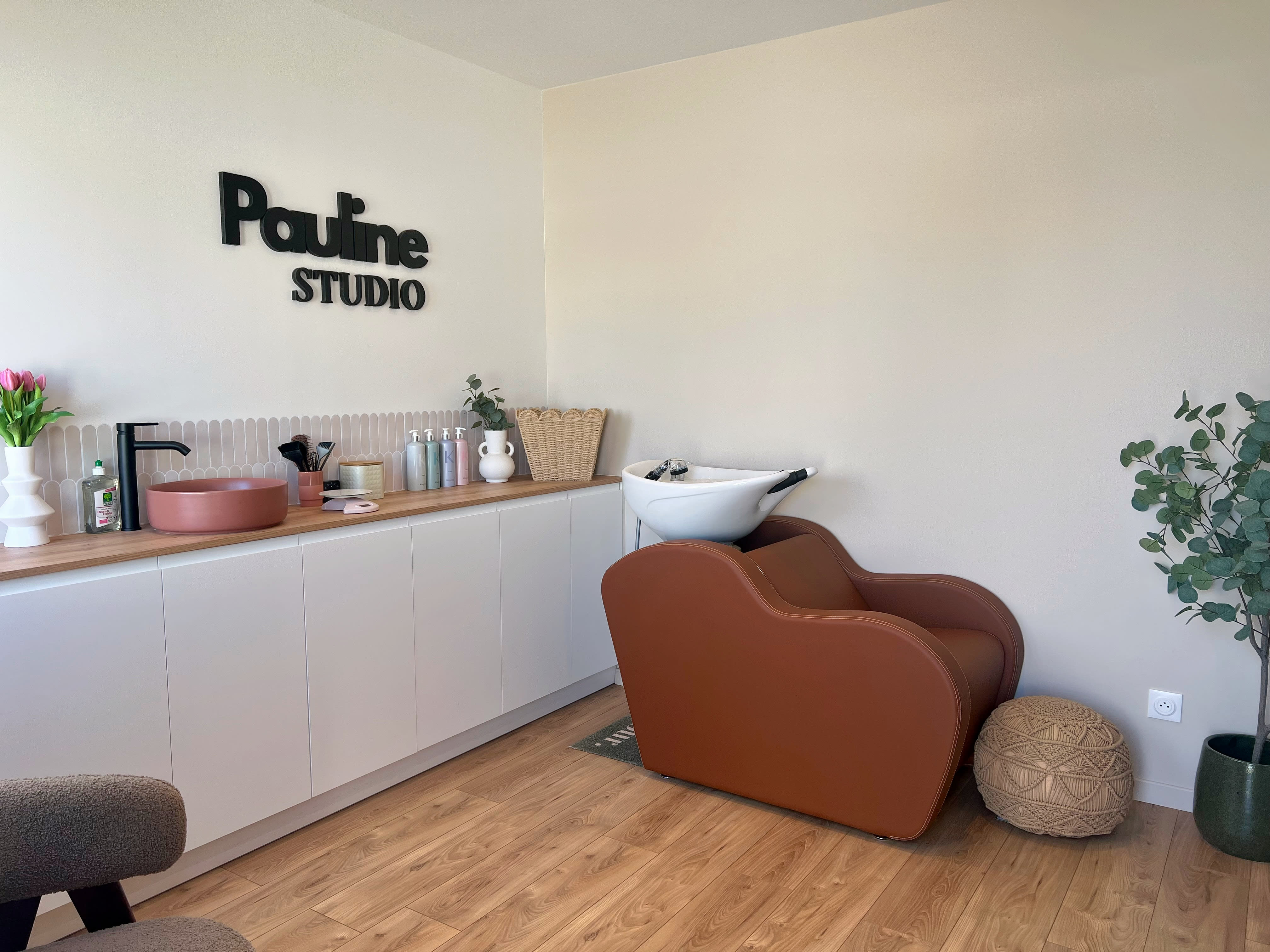 PAULINE STUDIO