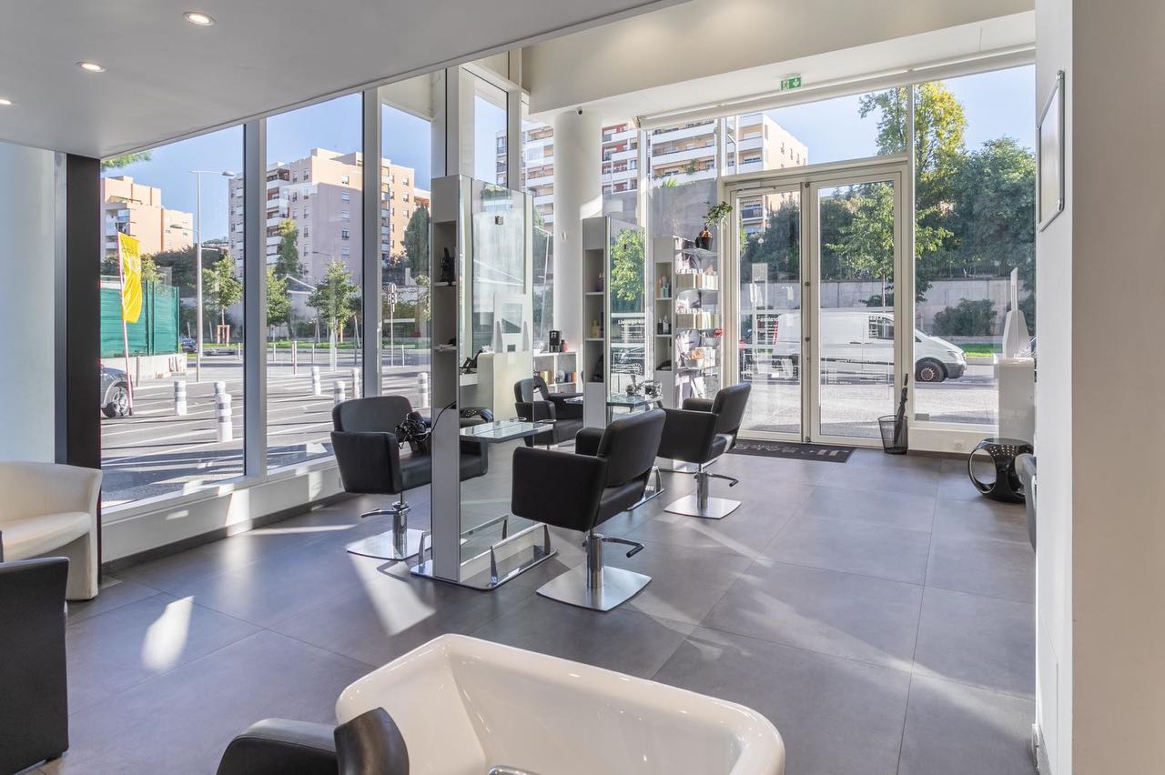 JF Salon de Coiffure