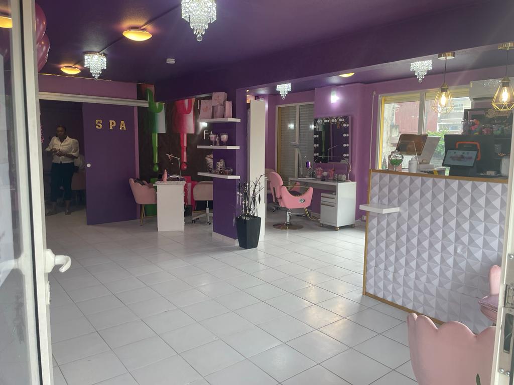Fantaisy nails beauty & shop