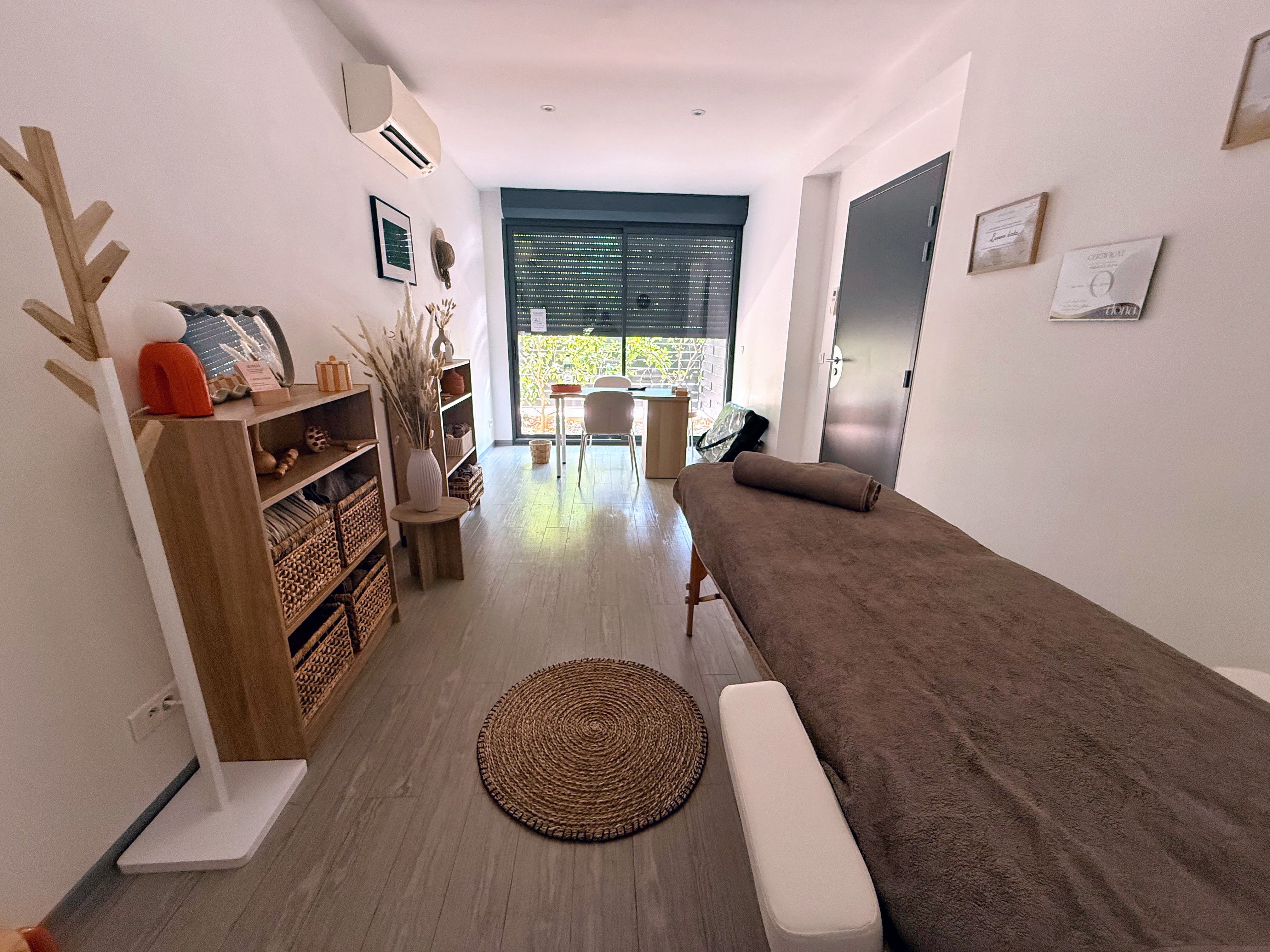 Almeia - Barbier Marseille - OneBooking