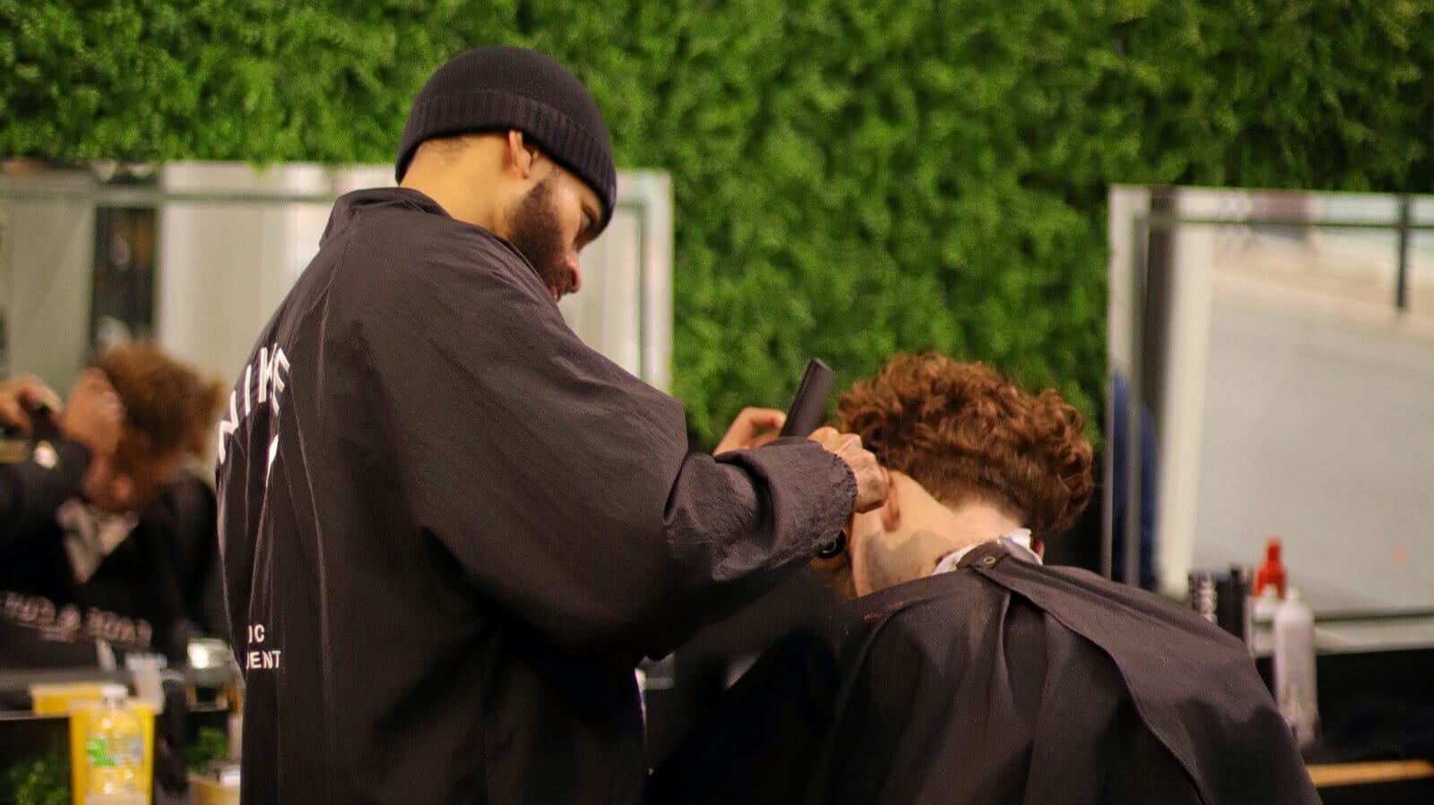 JIMS BARBER 6 - Coiffure Cannes - JIMS BARBER 6 - Photo Galerie - OneBooking
