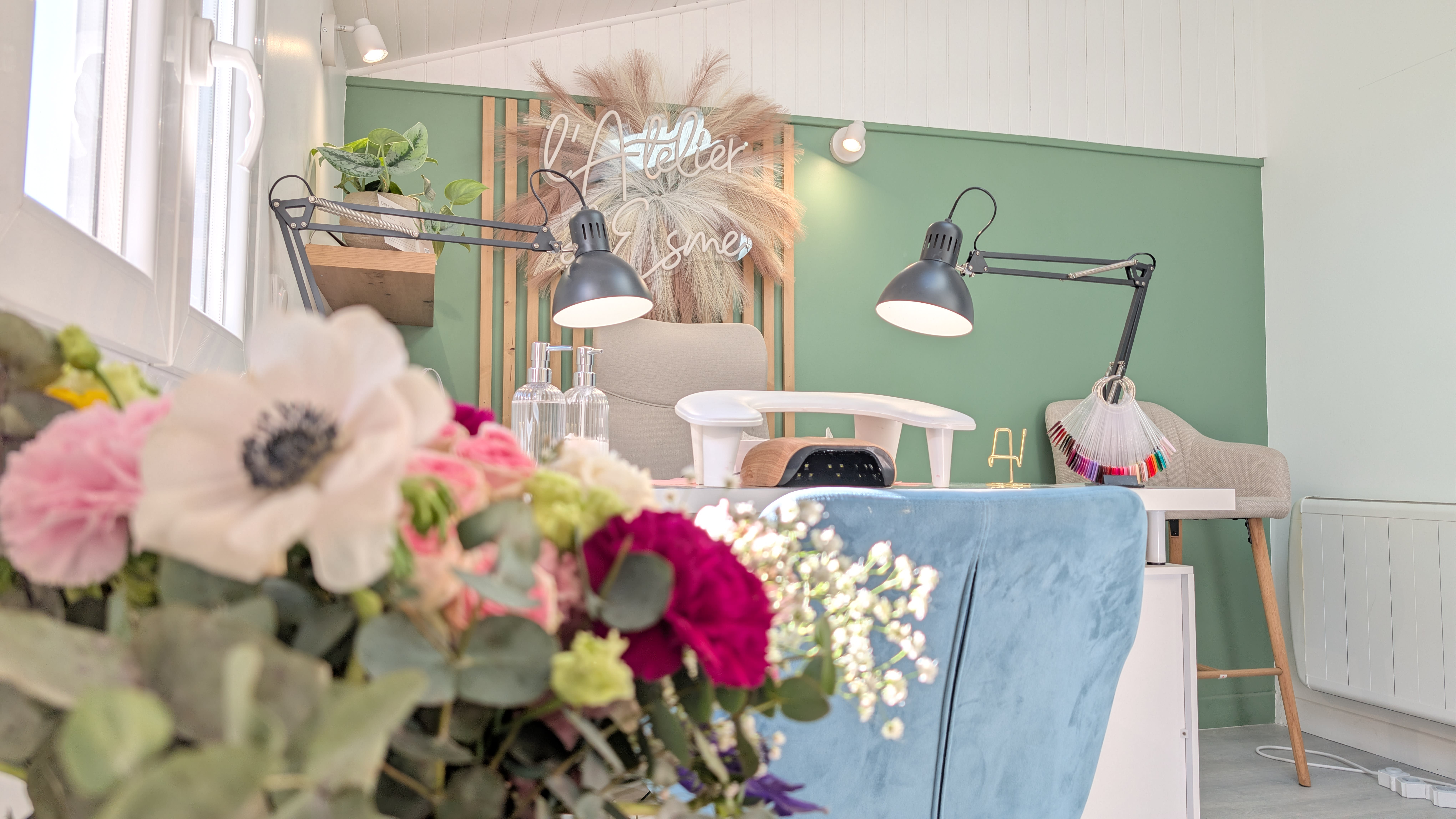 L’Atelier d’Esme - Onglerie Amiens - OneBooking
