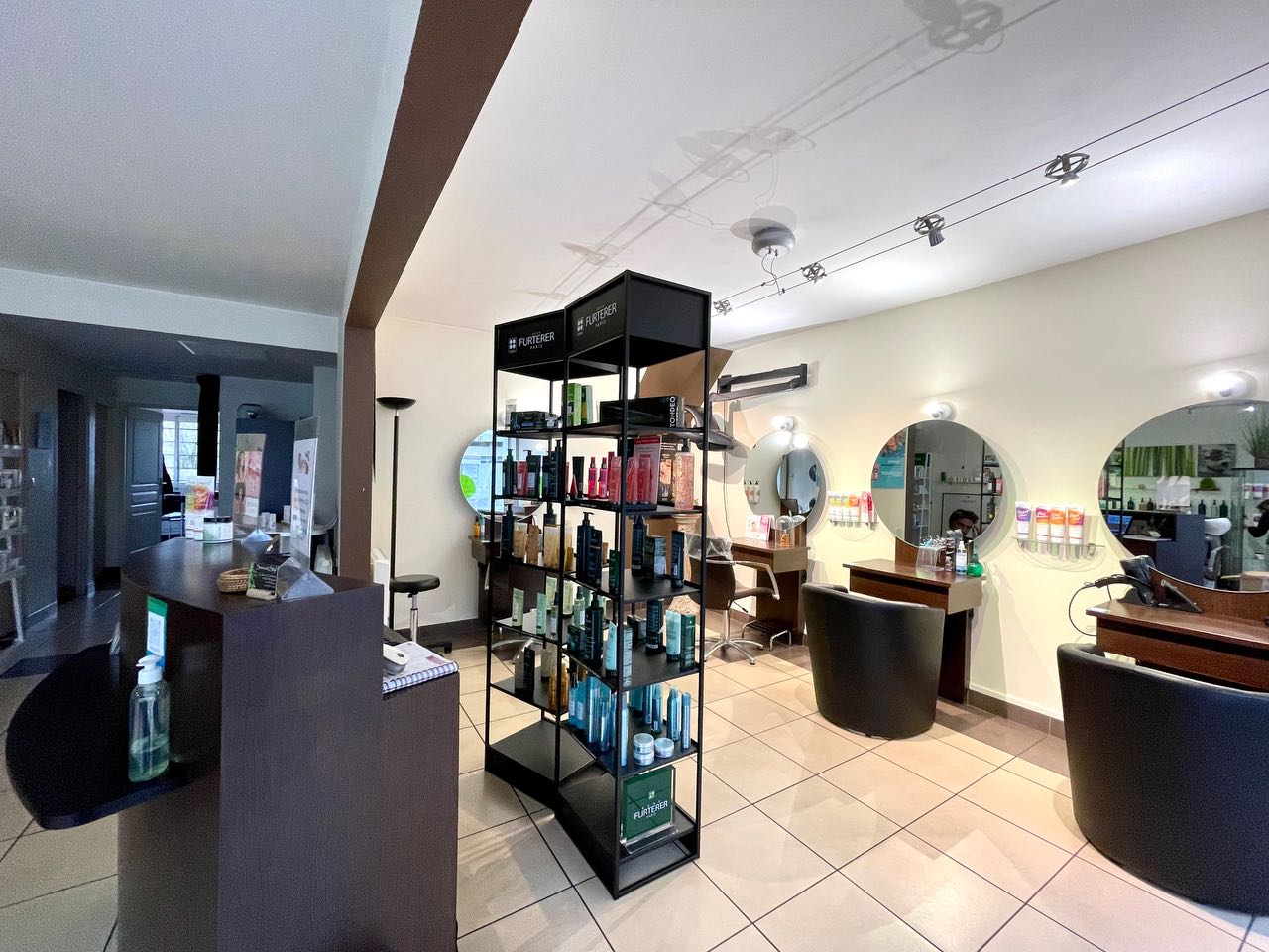 Soeurs 2 Styl' | Coiffure & Esthetique - Institut de beauté Nantes - Soeurs 2 Styl' | Coiffure & Esthetique - Photo Galerie - OneBooking