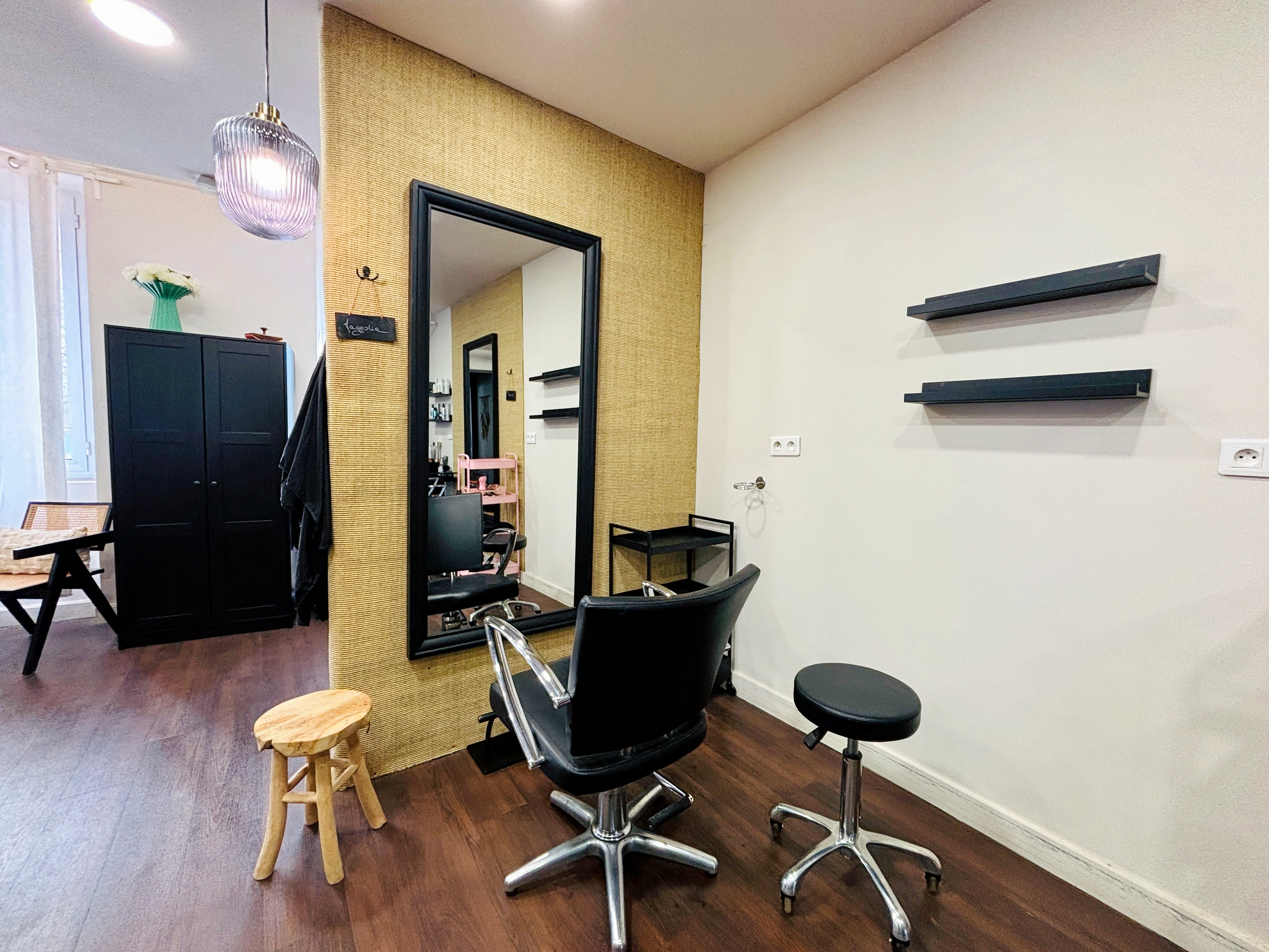 Pinky Love - Coiffure Toulouse - Photo de couverture - OneBooking