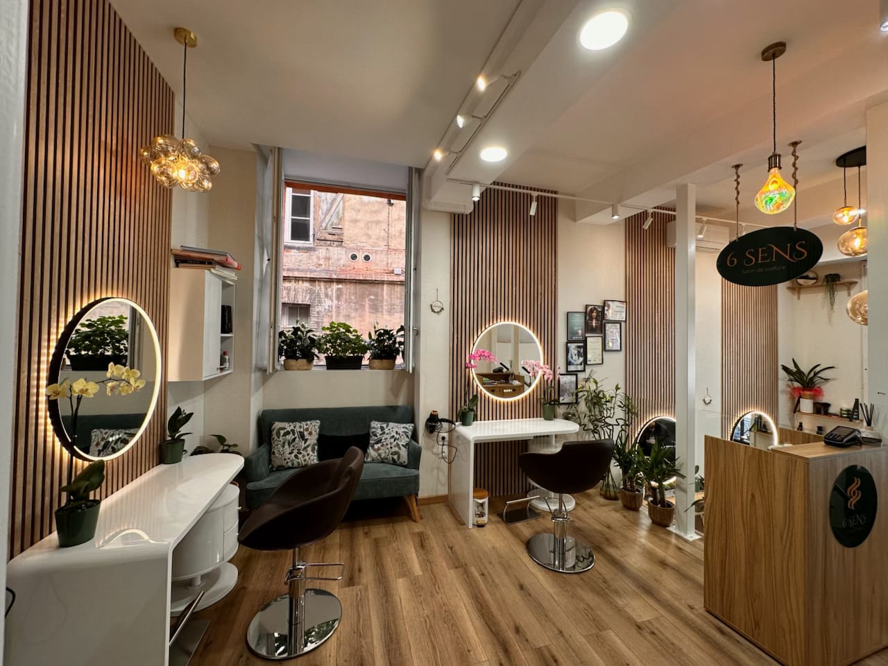 6 SENS - Coiffure Toulouse - 6 SENS - Photo Galerie - OneBooking