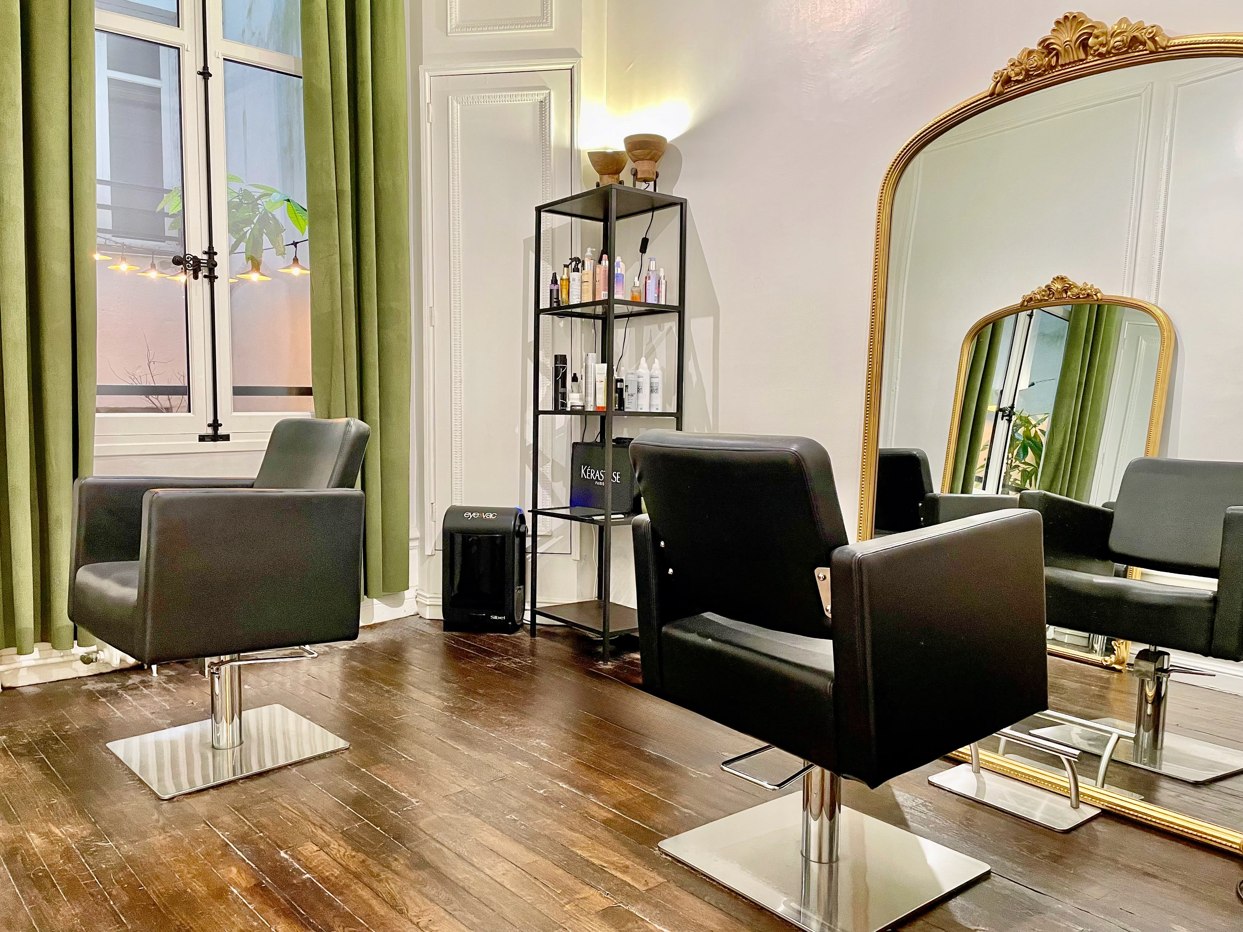 Le Petit Hôtel Coiffure - Coiffure Nantes - Le Petit Hôtel Coiffure - Photo Galerie - OneBooking