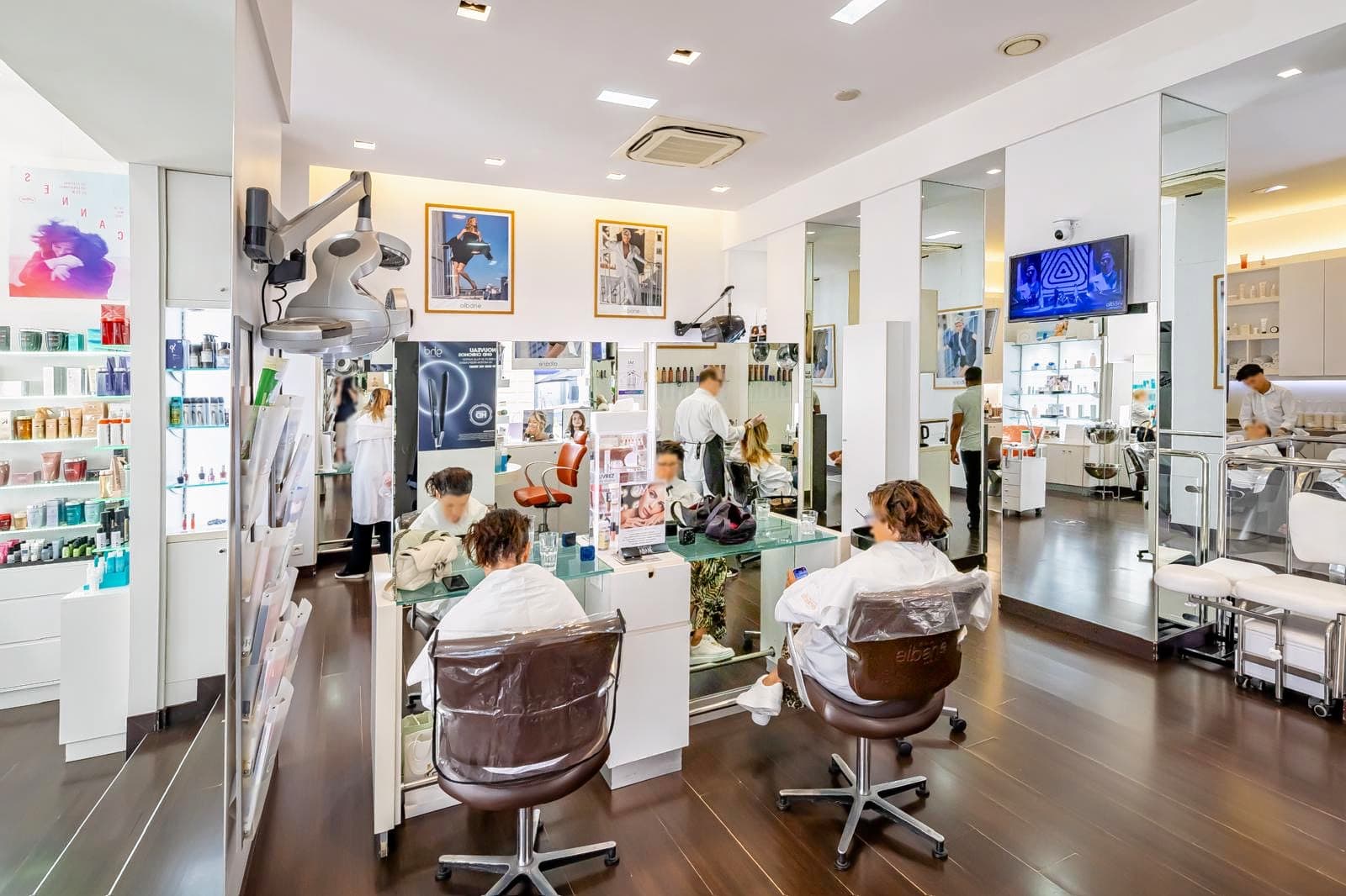 Camille Albane - Cannes - Coiffure Cannes - Camille Albane - Cannes - Photo Galerie - OneBooking