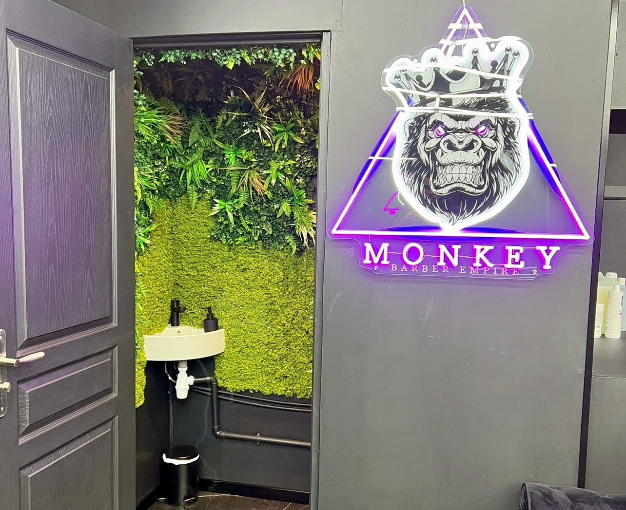 Monkey Barber Empire - Coiffure Montpellier - Monkey Barber Empire - Photo Galerie - OneBooking