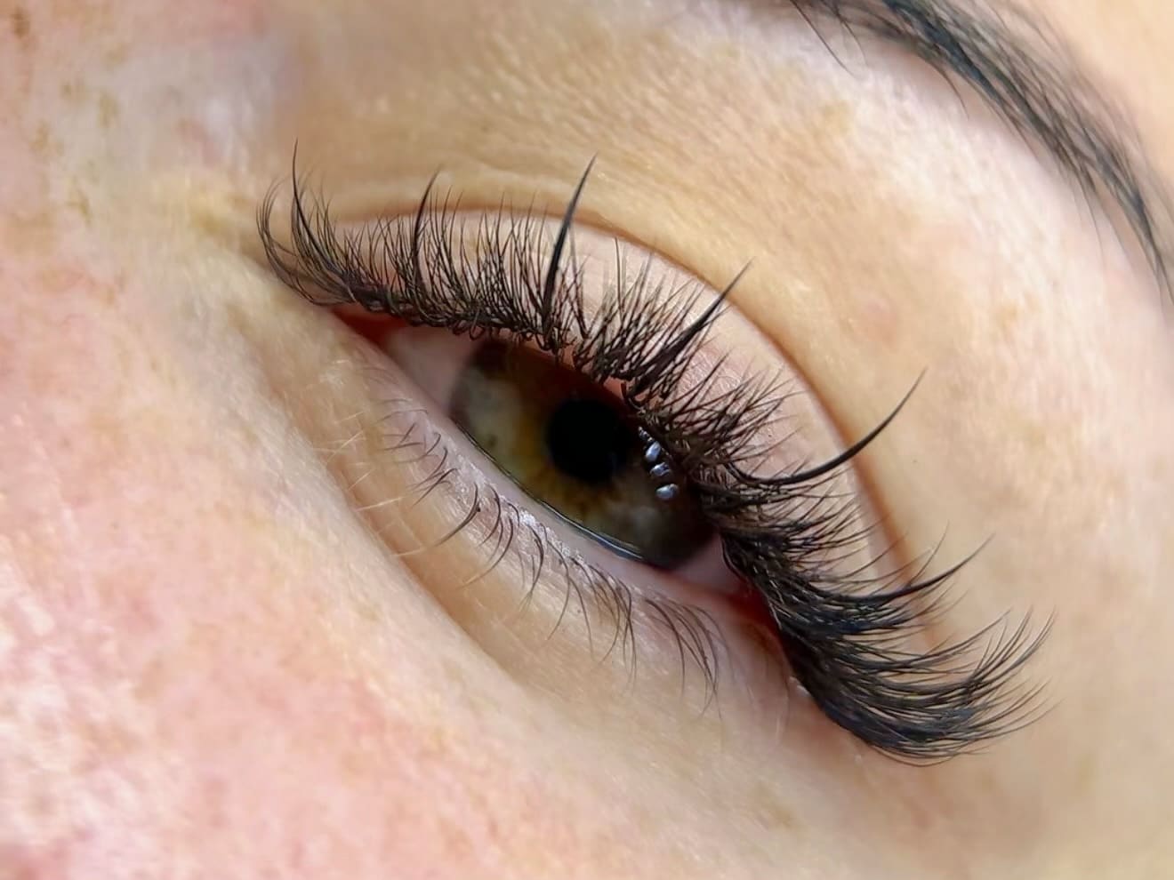 Leta Brow Lash - Soin visage Nice - Leta Brow Lash - Photo Galerie - OneBooking
