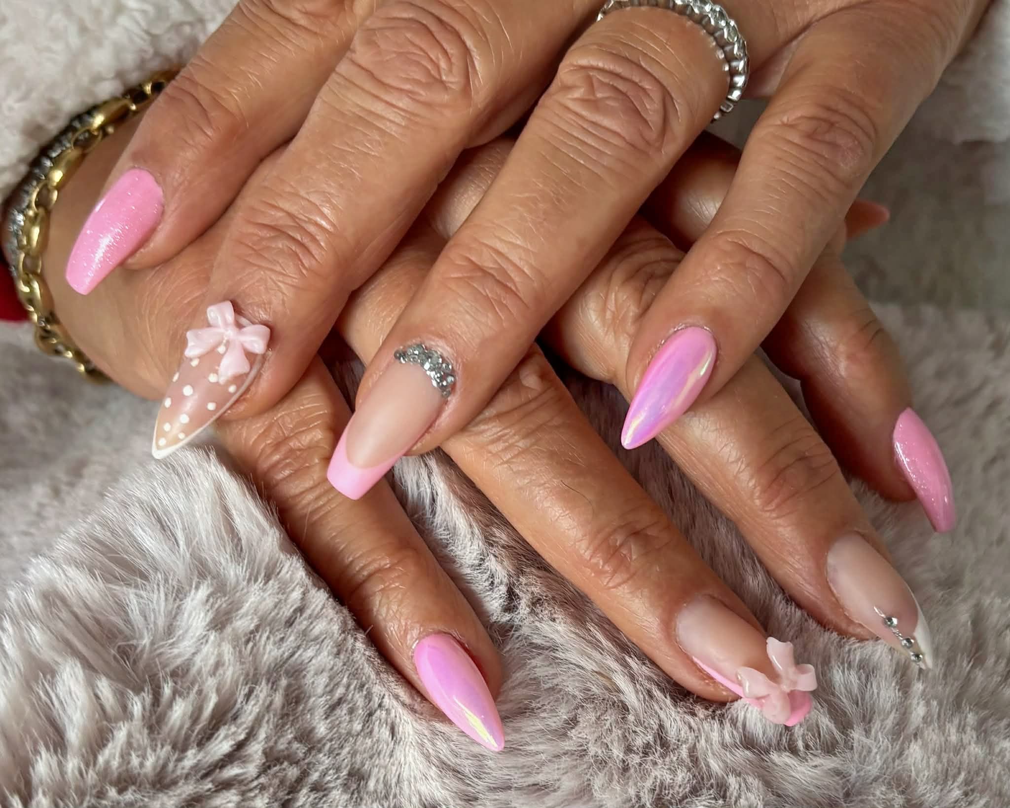 Carmela Nail’s - Coiffure Nice - Carmela Nail’s - Photo Galerie - OneBooking