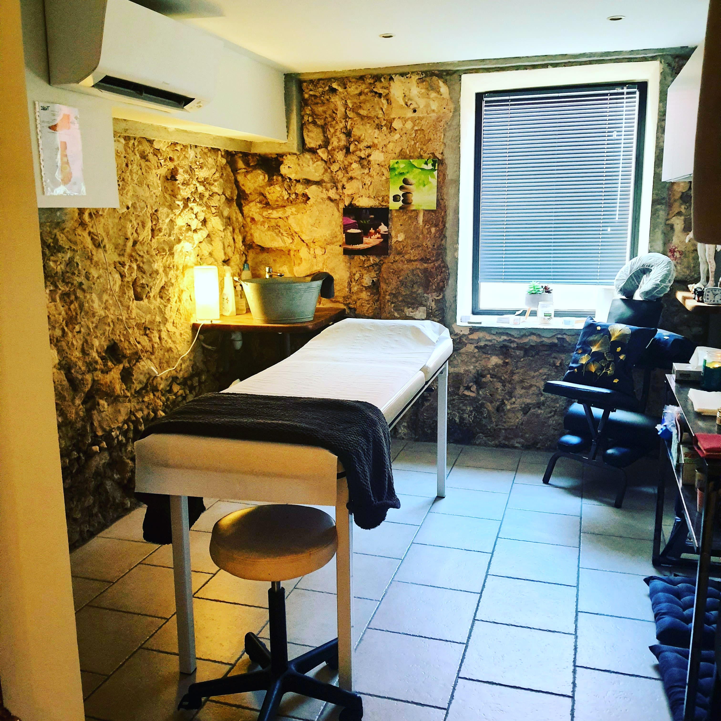 Pura Vida Essentiel - Massage Marseille - OneBooking