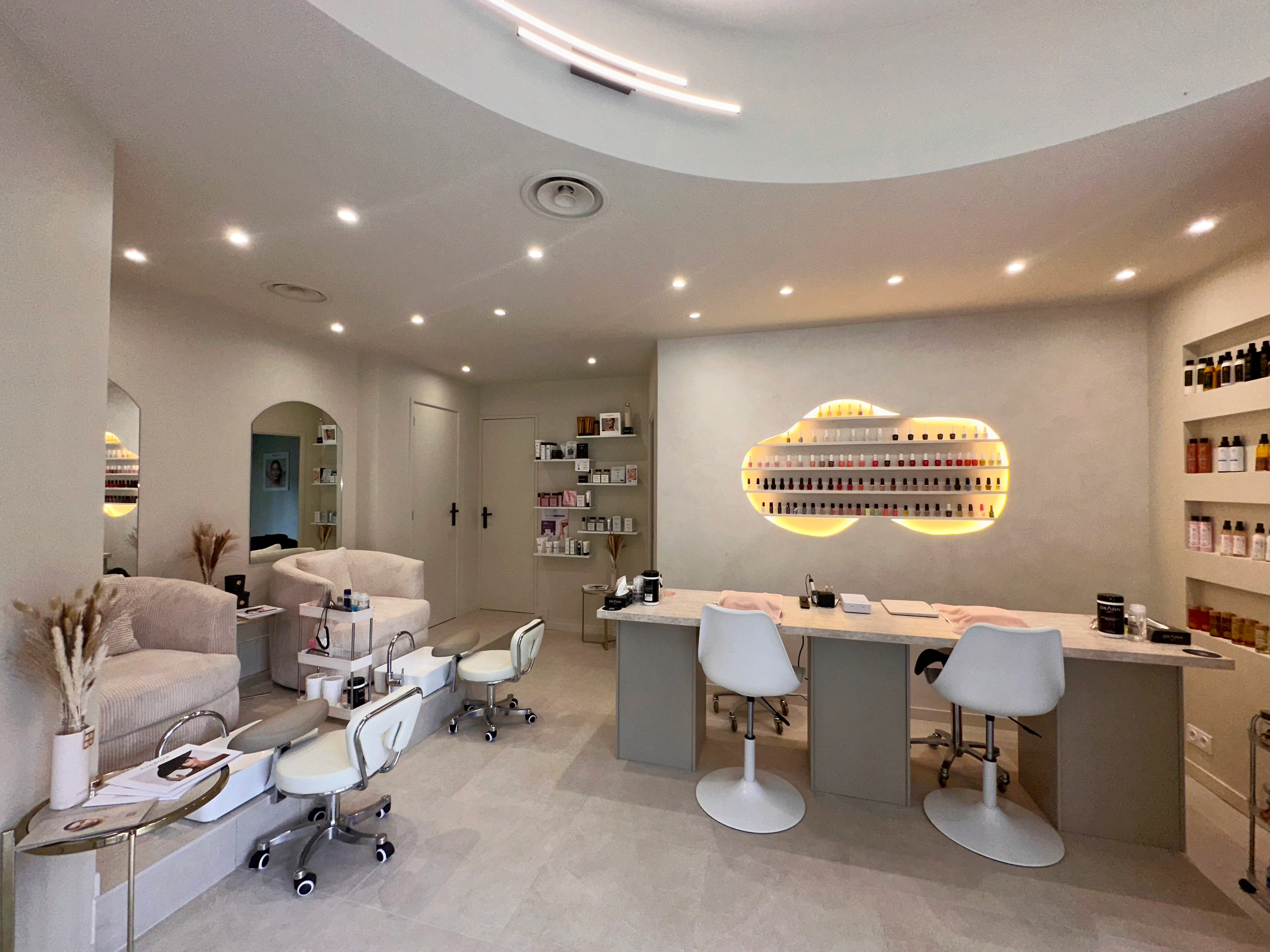 L'institut S - Sourcils & cils Nice - L'institut S - Photo Galerie - OneBooking