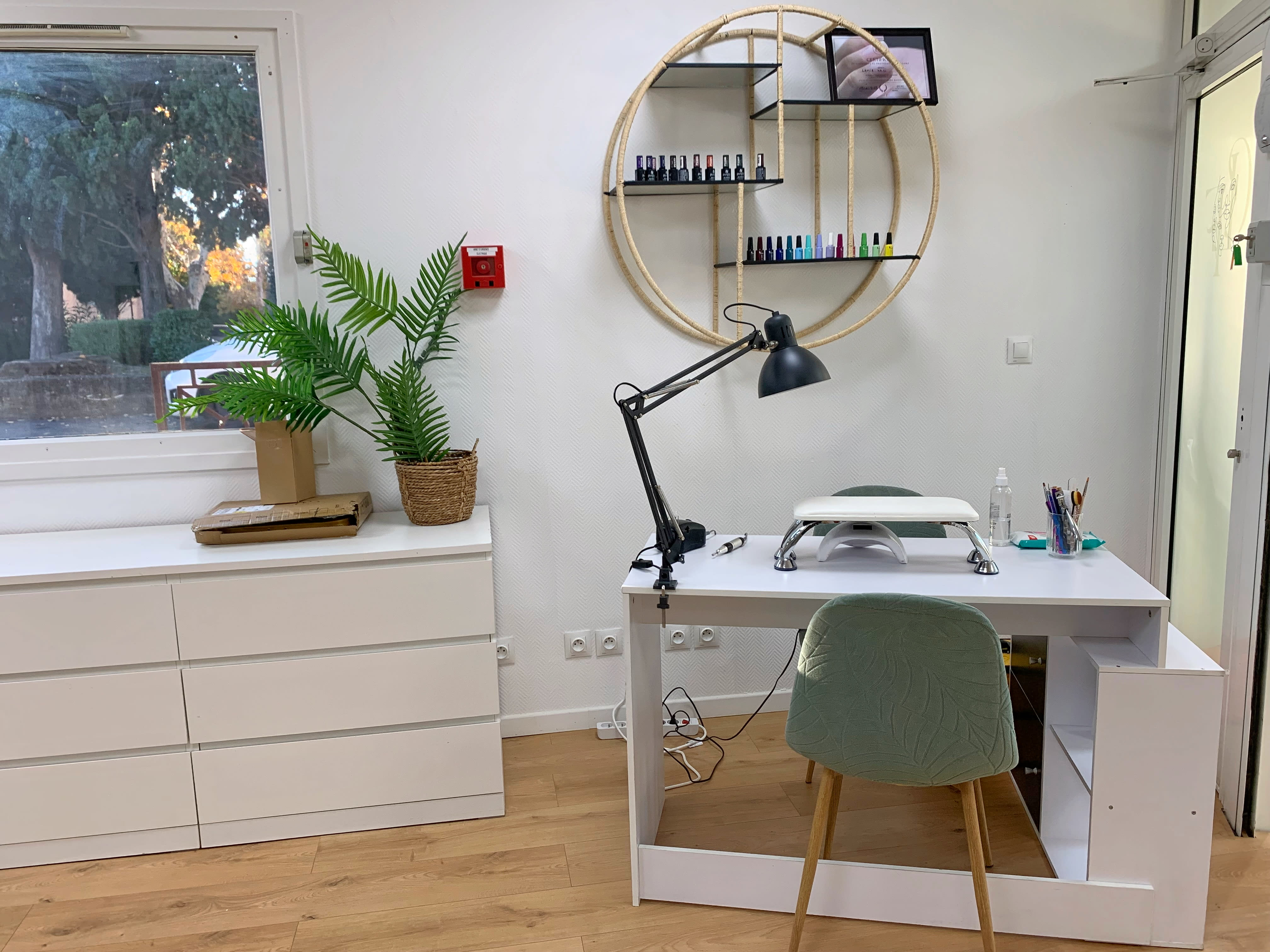 Chez Les Filles - Coiffure Avignon - Chez Les Filles - Photo Galerie - OneBooking