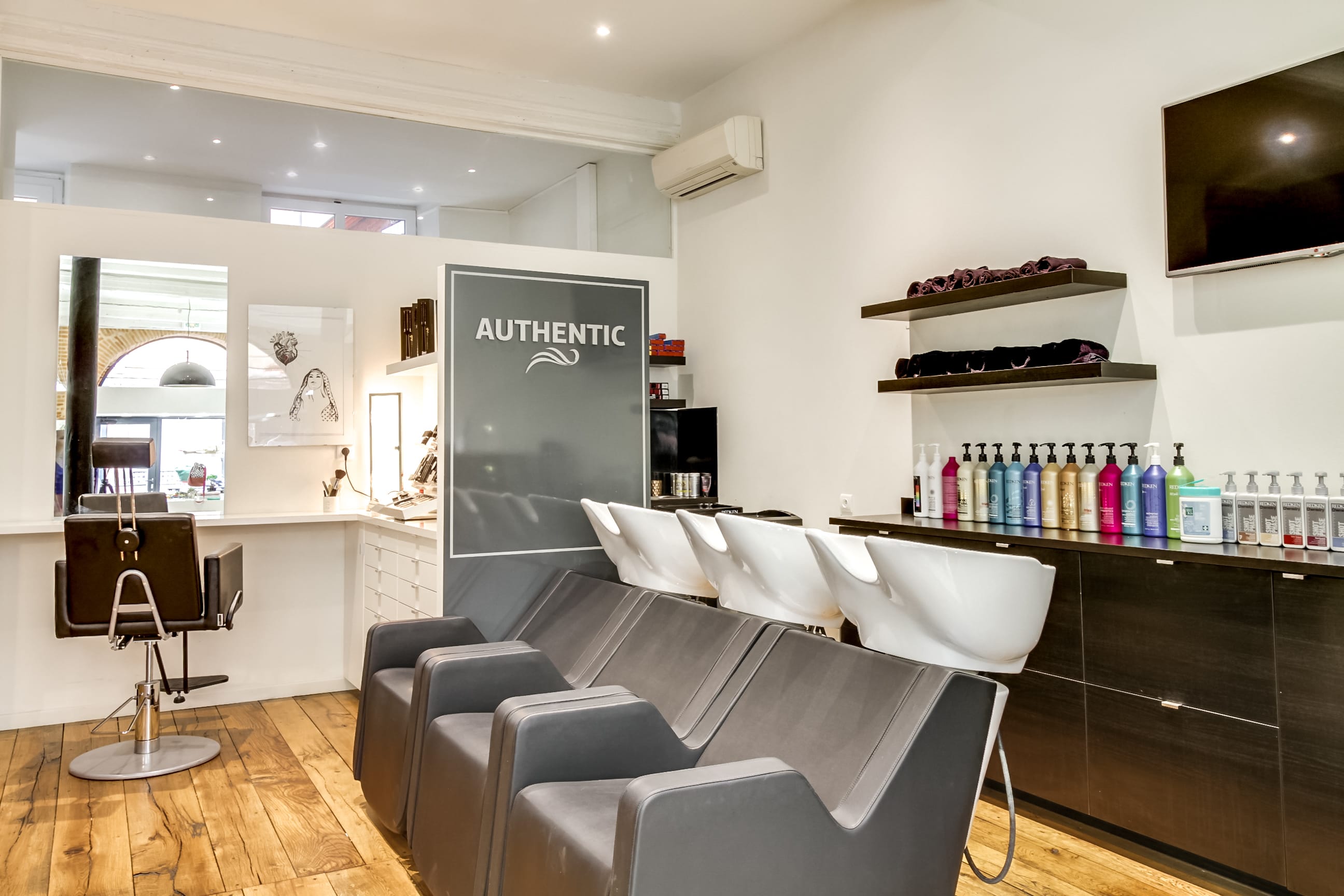 Authentic Coiffure - Carmes - Coiffure Toulouse - Authentic Coiffure - Carmes - Photo Galerie - OneBooking
