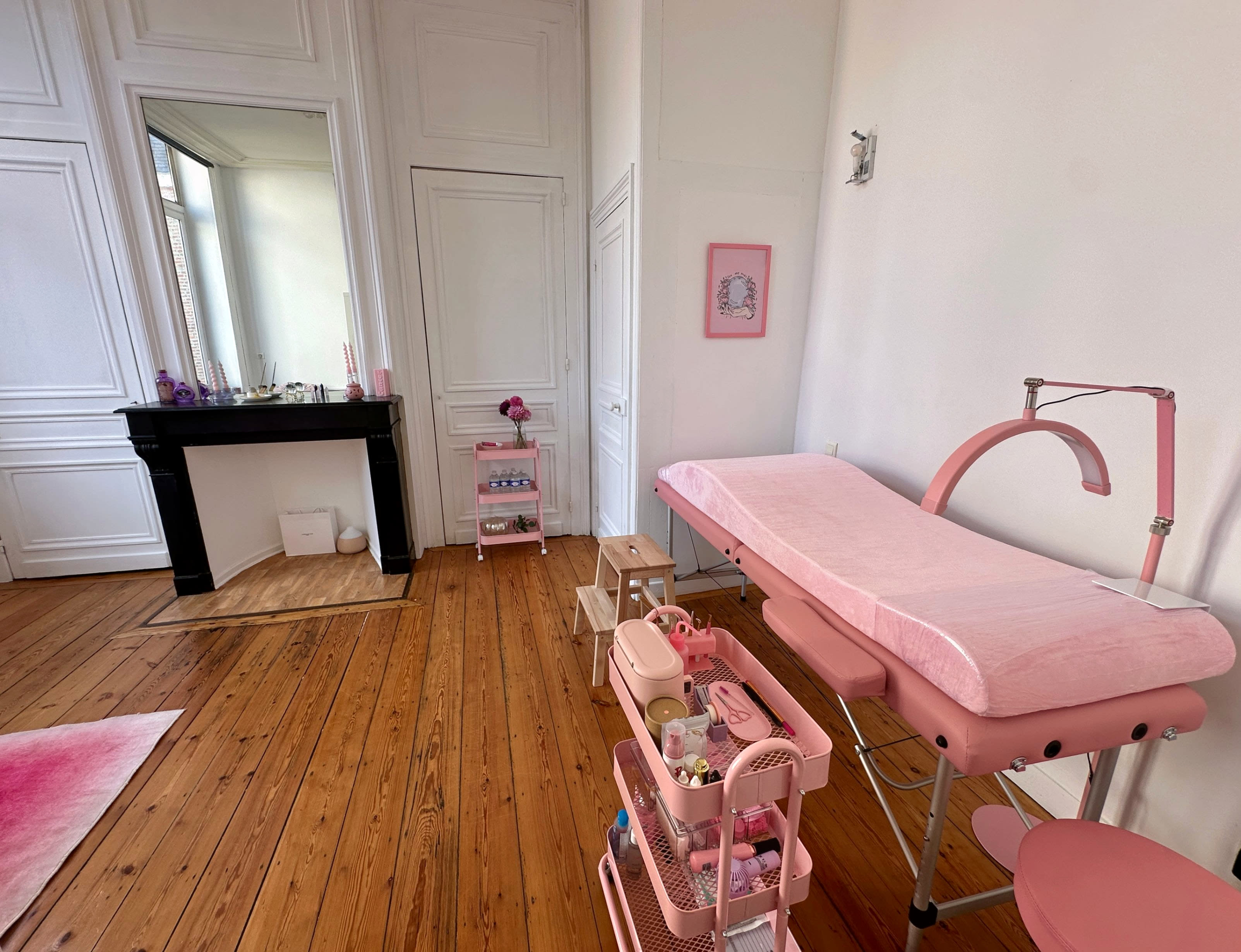 The Lash Witch - Sourcils & cils Lille - OneBooking