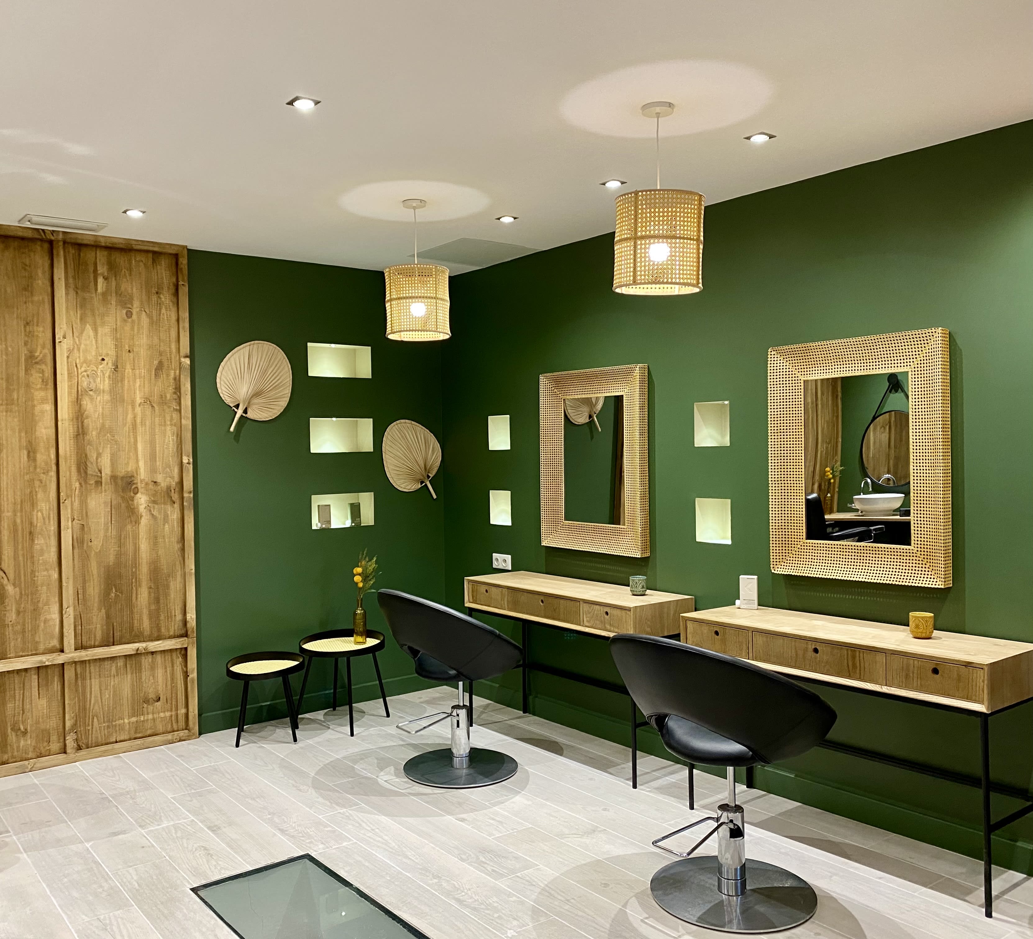 Bliss - coiffure & esthétique - Institut de beauté Béziers - Bliss - coiffure & esthétique - Photo Galerie - OneBooking