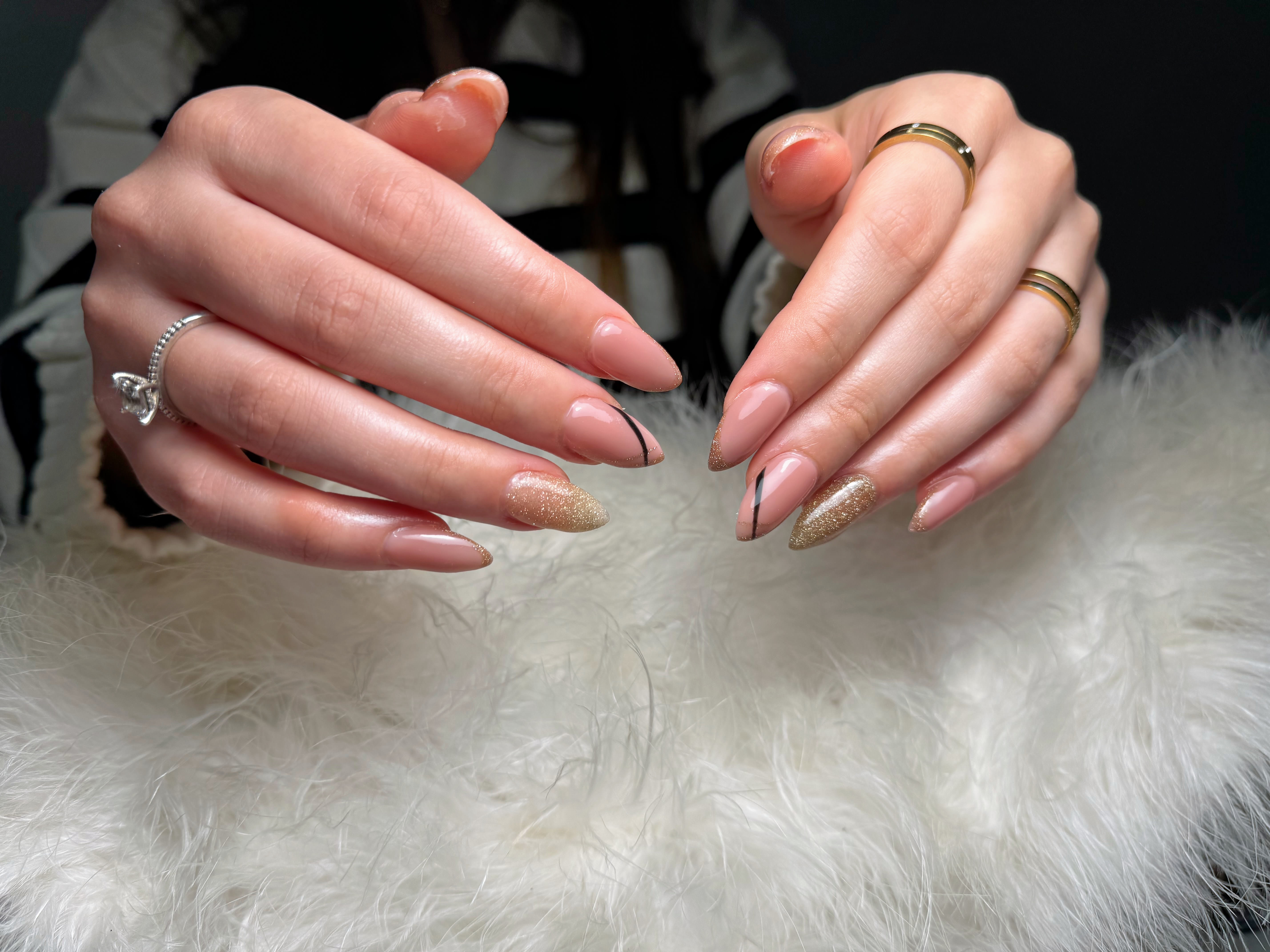 Nails Maison - Coiffure Toulouse - Nails Maison - Photo Galerie - OneBooking