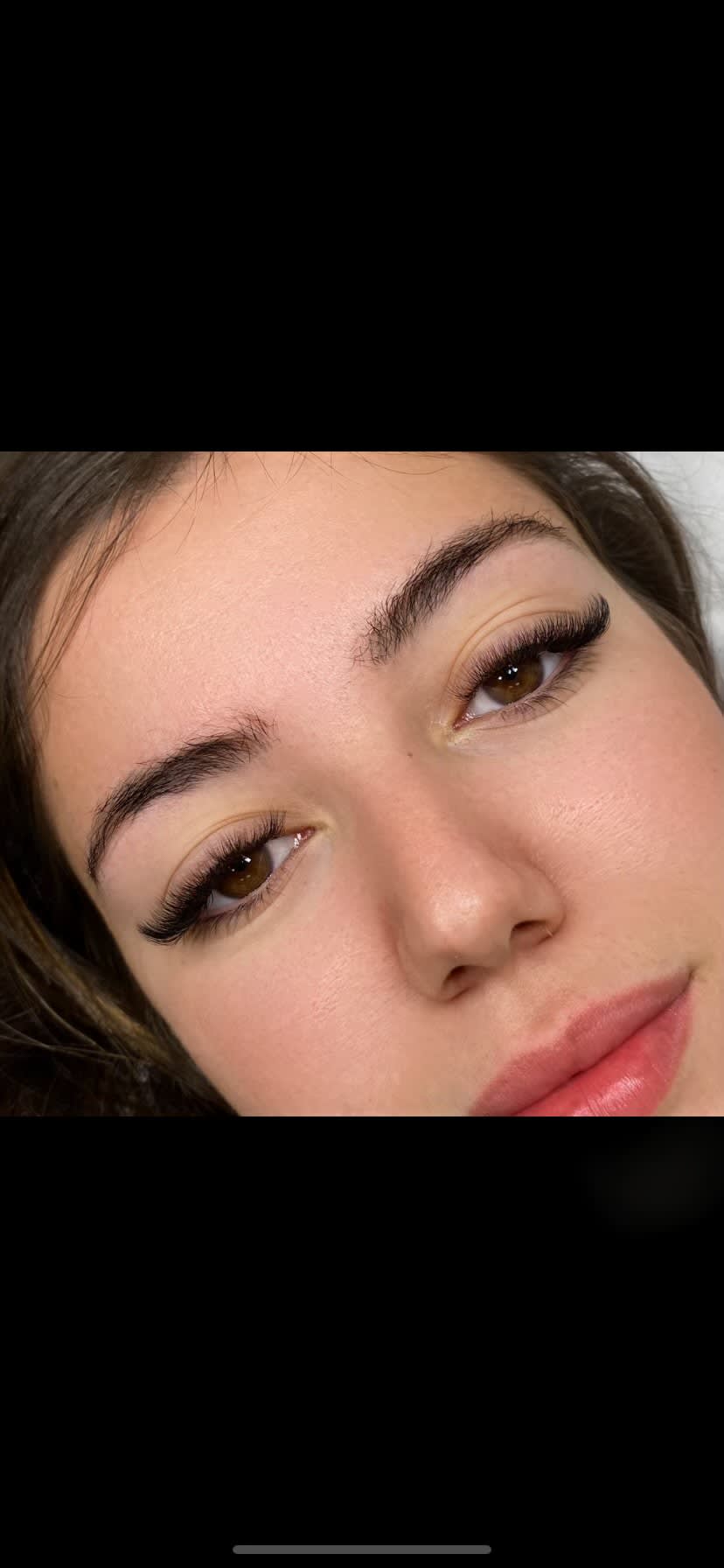 Manon Beauty - Sourcils & cils Nice - Manon Beauty - Photo Galerie - OneBooking