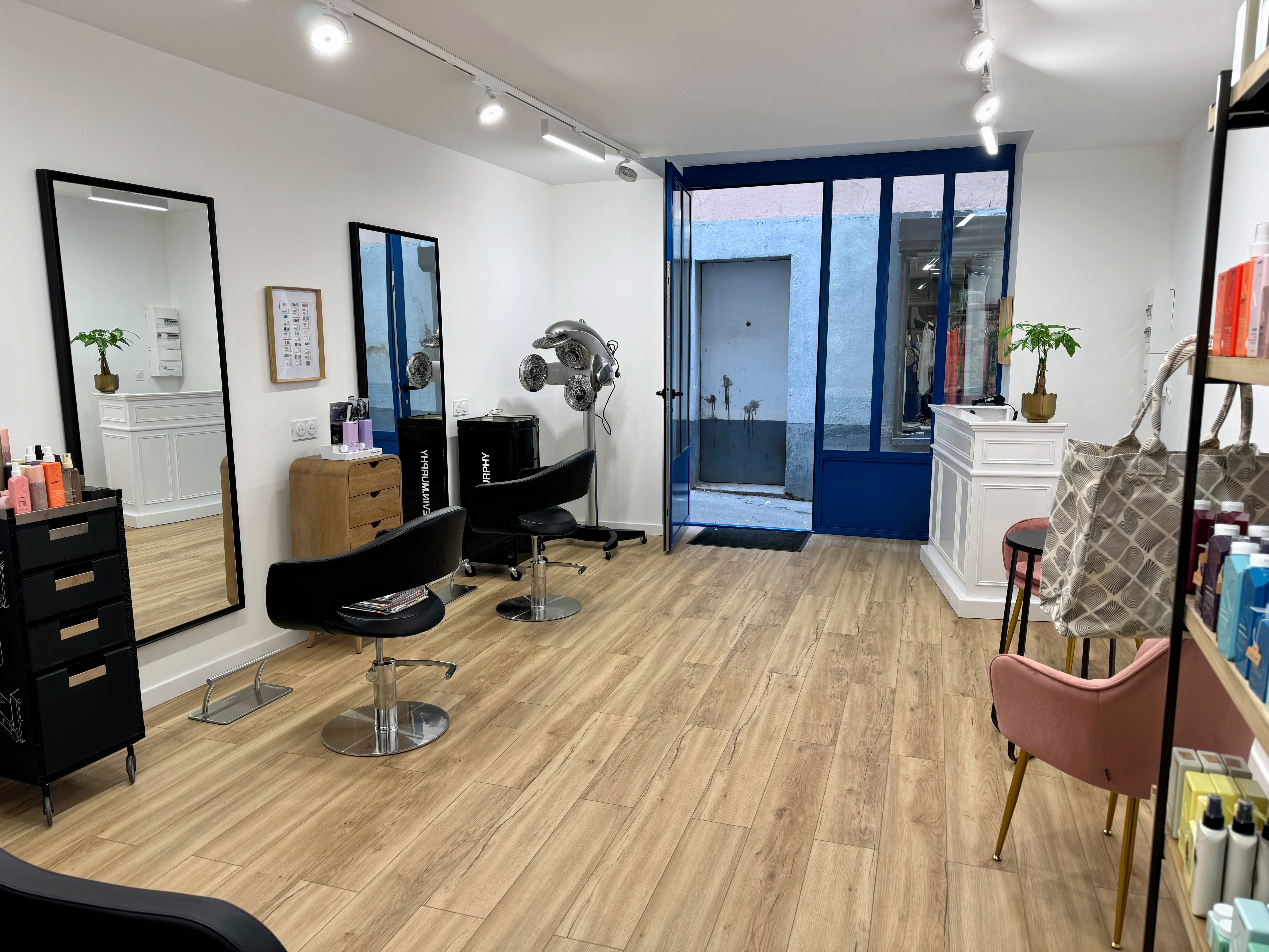 Maison Julie - Coiffure Narbonne - Maison Julie - Photo Galerie - OneBooking