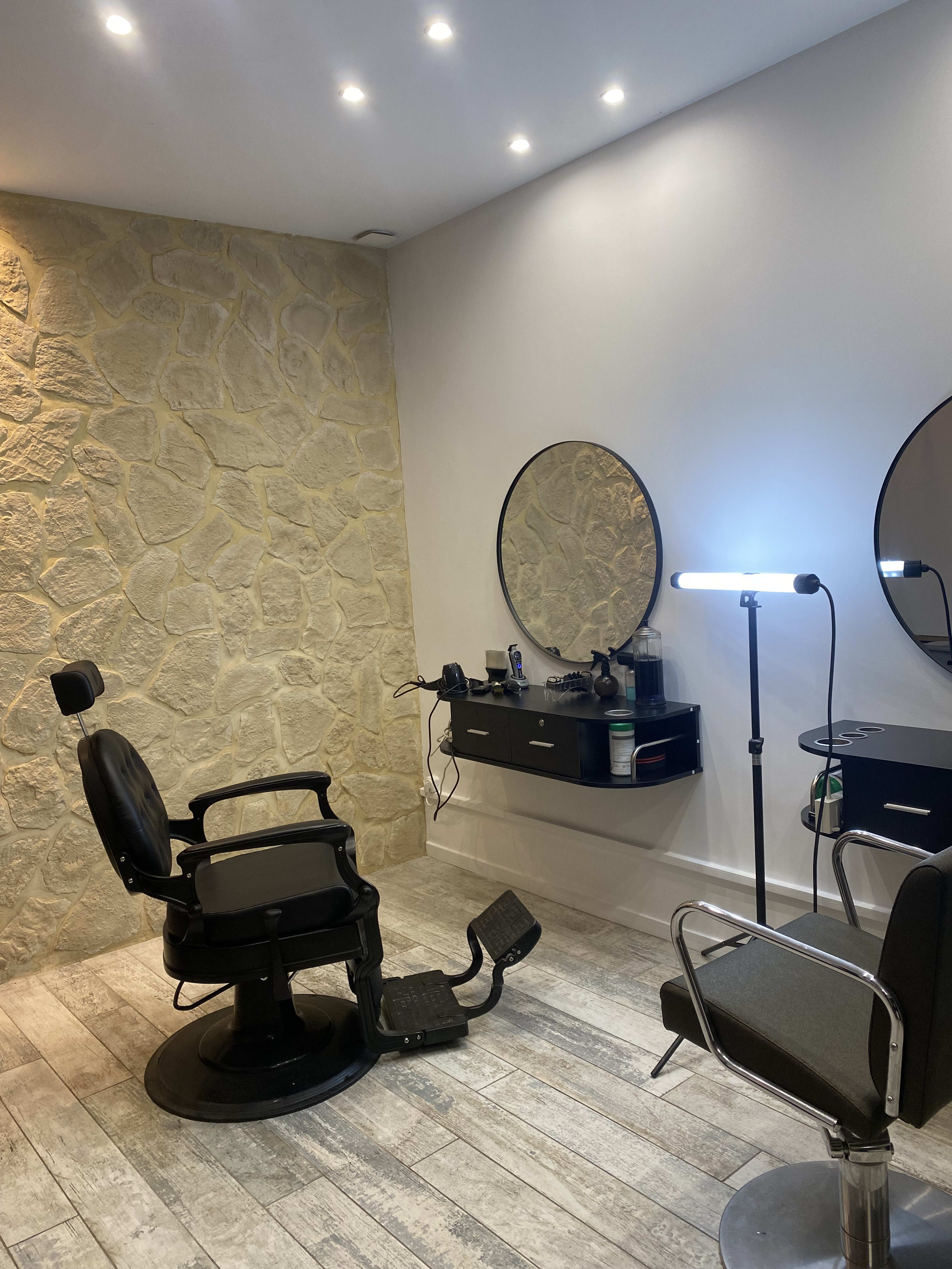 Barber’Studio - Coiffure Mougins - Photo de couverture - OneBooking