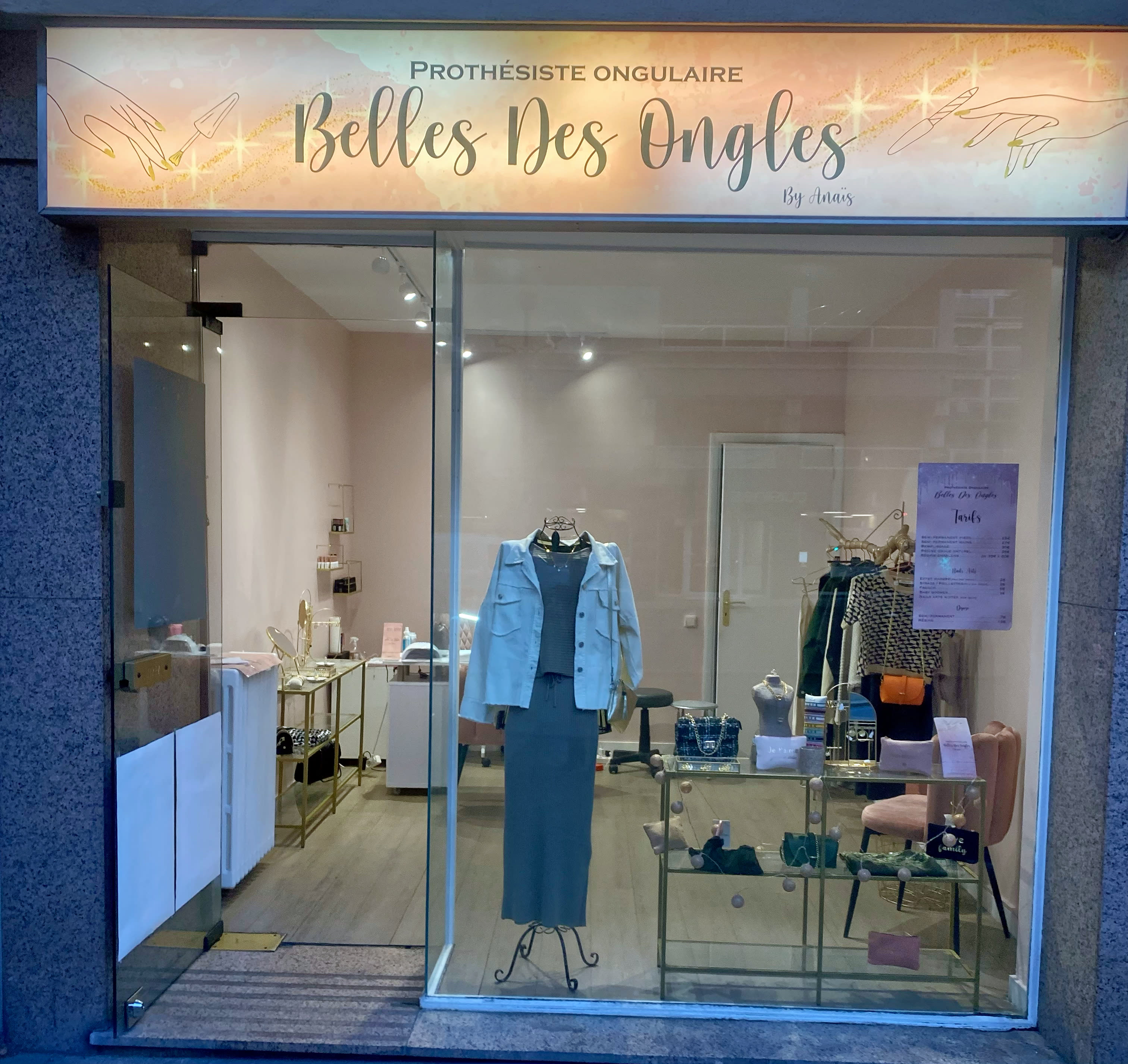 Belles des ongles - Onglerie Cannes - OneBooking