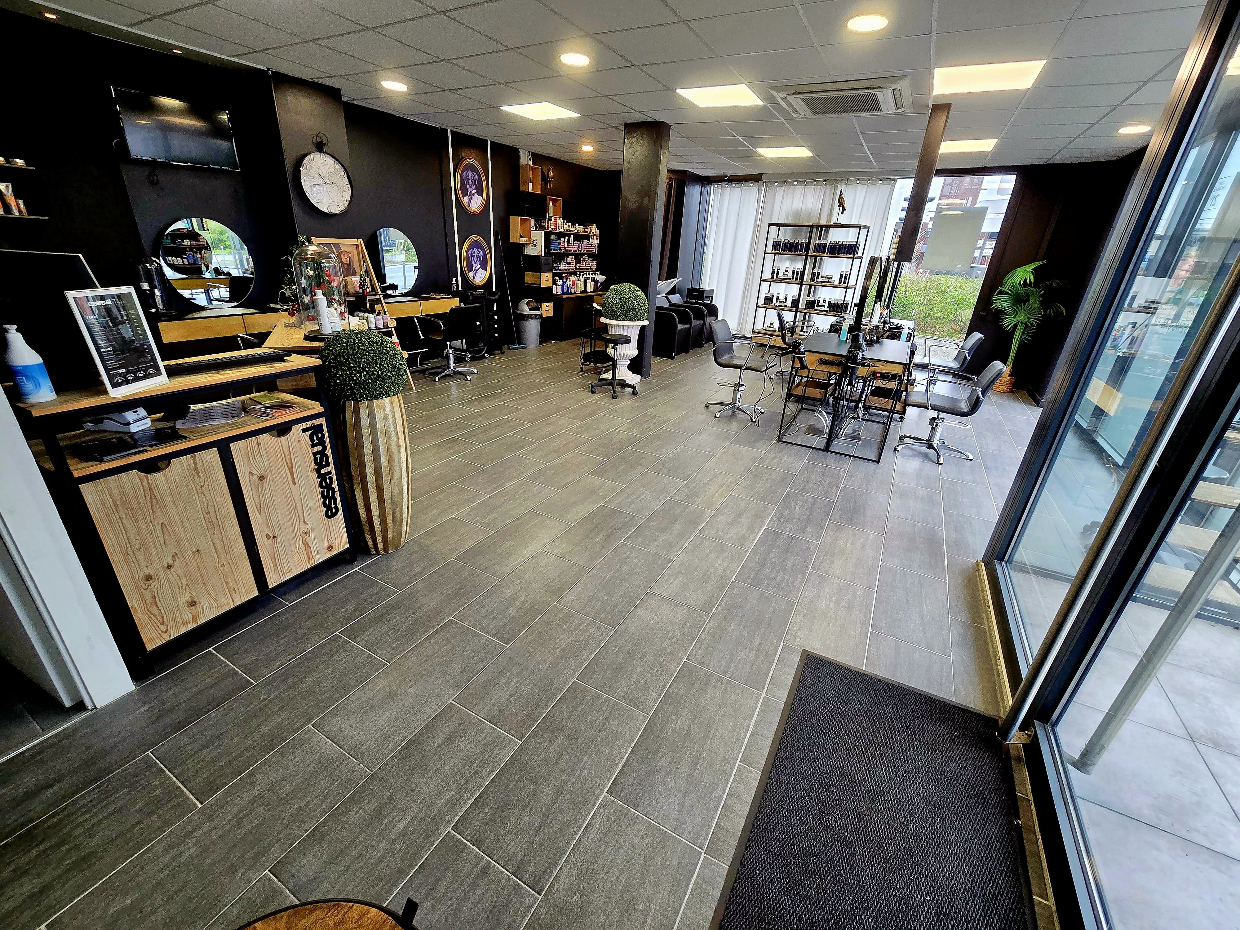 Essensual Salon et Institut - Le Bouscat