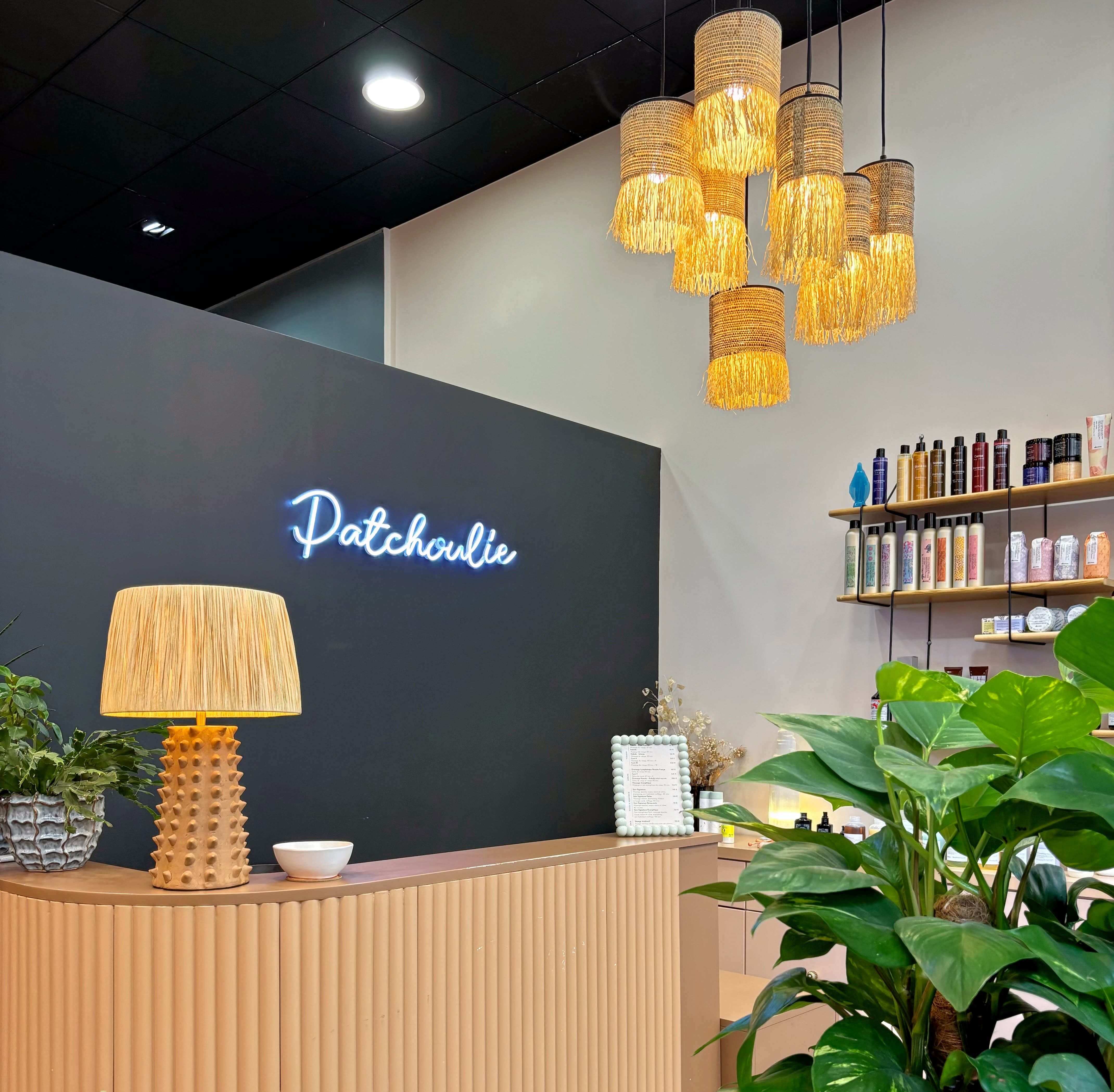 Patchoulie - Massage Lyon - OneBooking